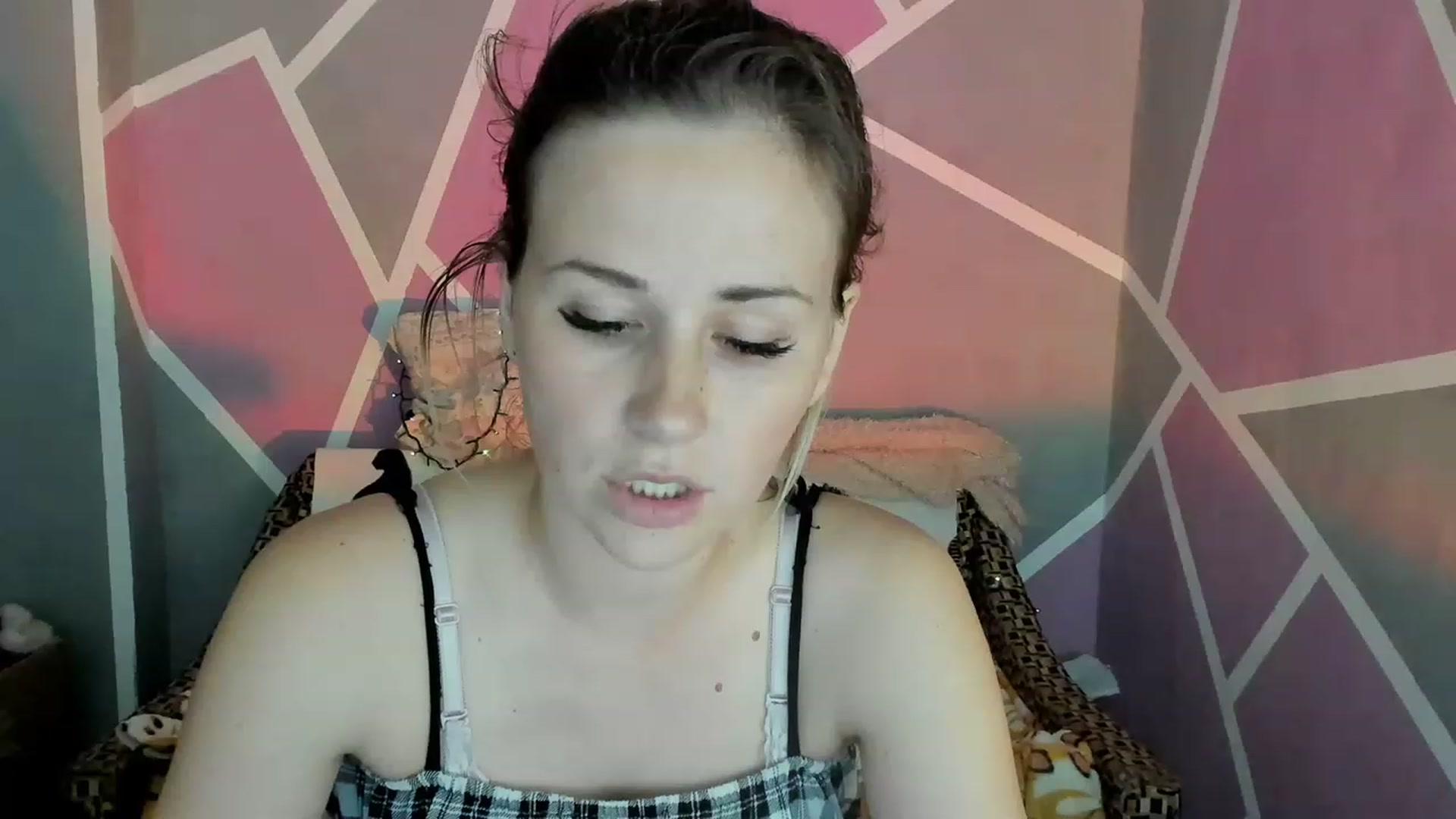 Gallery image thumbnail from UkrBeauty's myfreecams stream on, 07/14/2023, 16:01 image 19 of 20