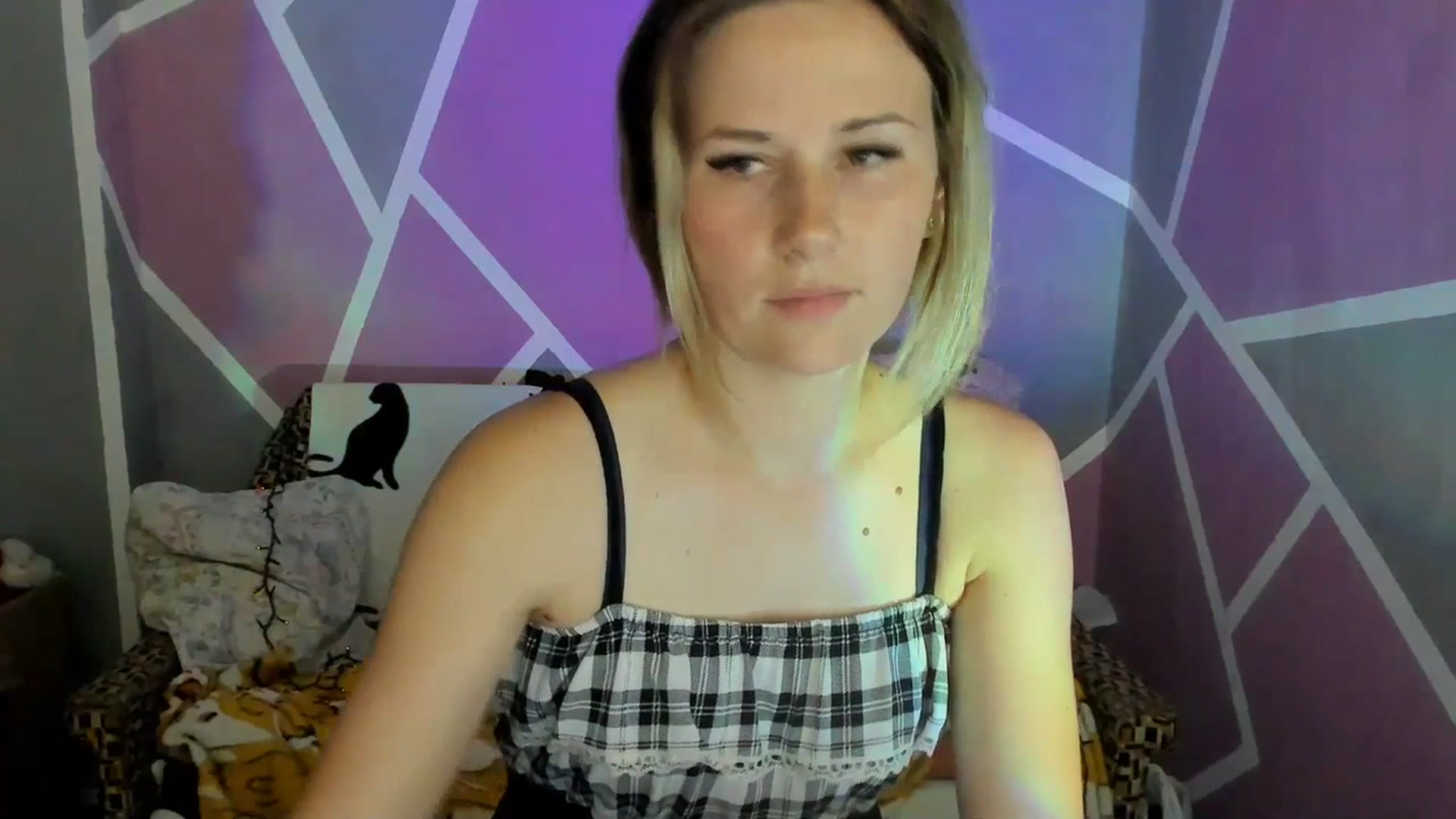 Gallery image thumbnail from UkrBeauty's myfreecams stream on, 07/17/2023, 14:36 image 19 of 20
