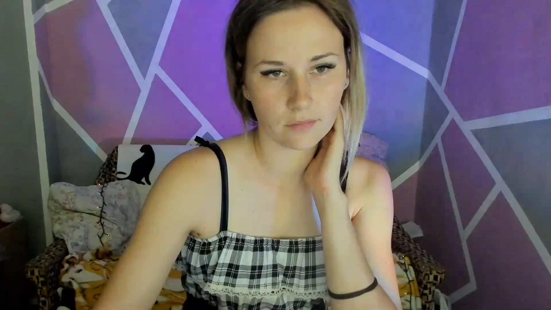Gallery image thumbnail from UkrBeauty's myfreecams stream on, 07/17/2023, 14:36 image 11 of 20
