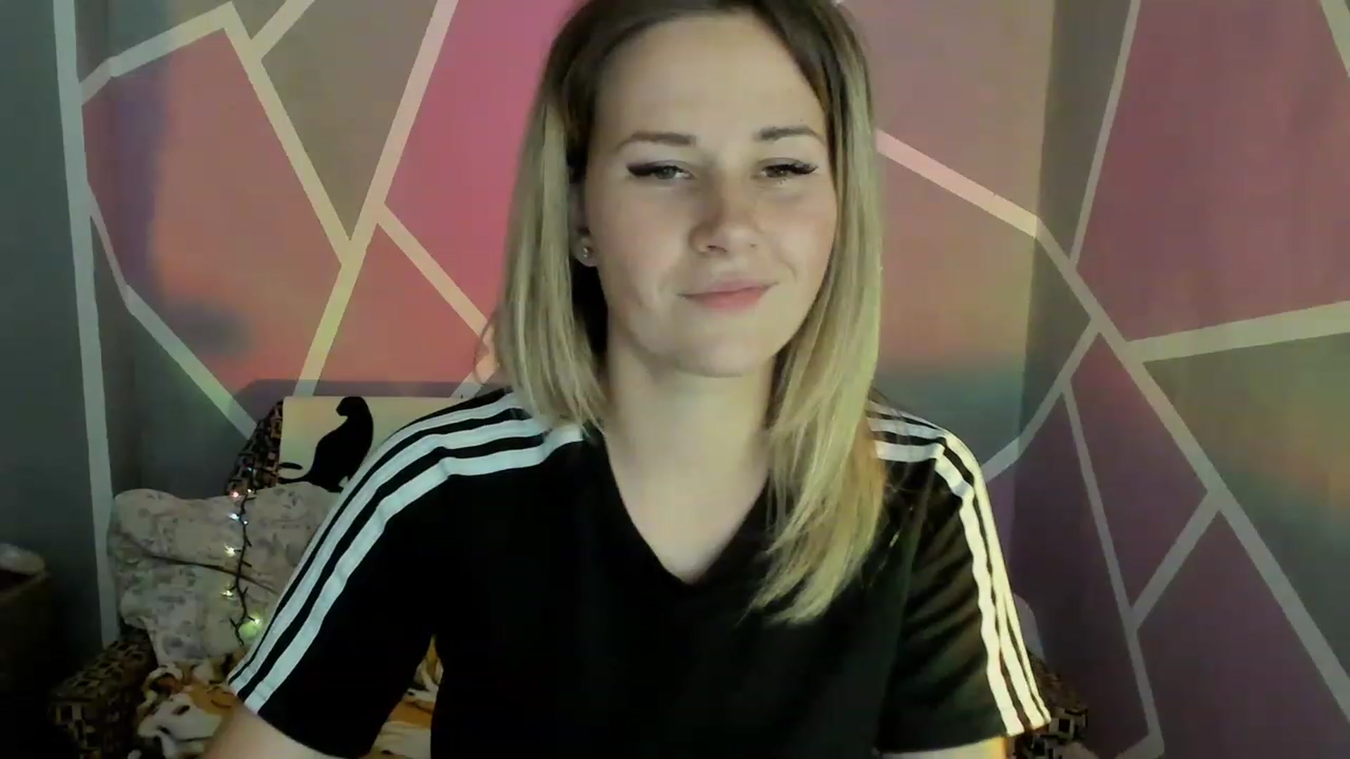 Gallery image thumbnail from UkrBeauty's myfreecams stream on, 07/21/2023, 15:51 image 3 of 20
