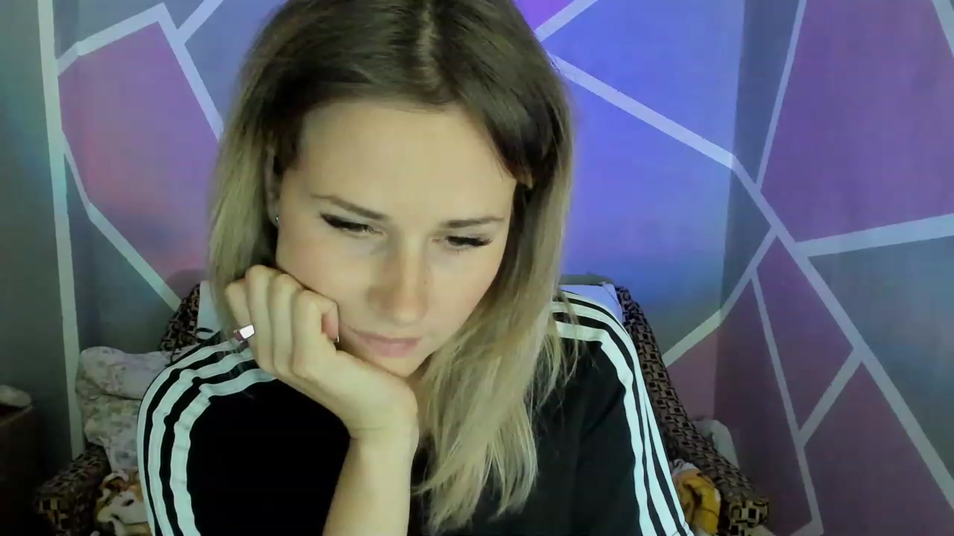 Gallery image thumbnail from UkrBeauty's myfreecams stream on, 07/21/2023, 16:33 image 16 of 20