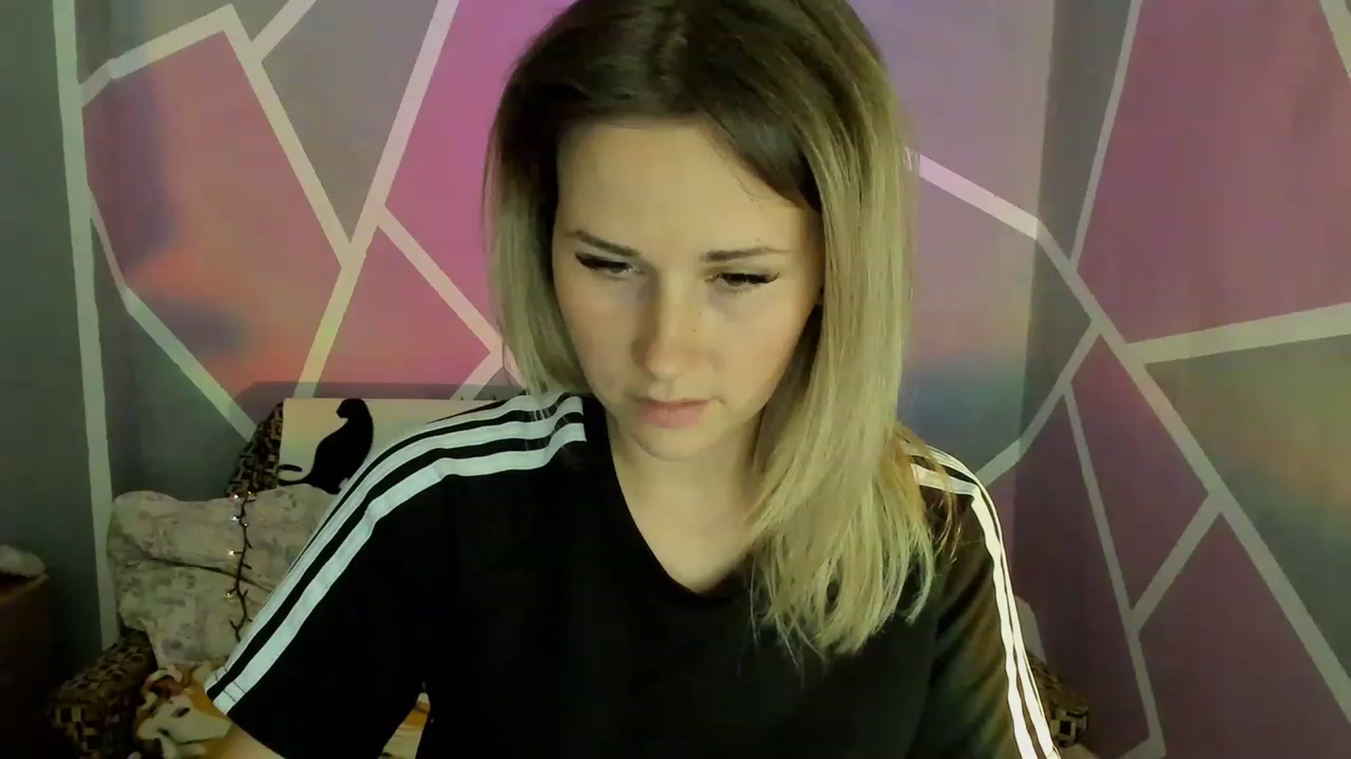 Gallery image thumbnail from UkrBeauty's myfreecams stream on, 07/21/2023, 16:33 image 14 of 20