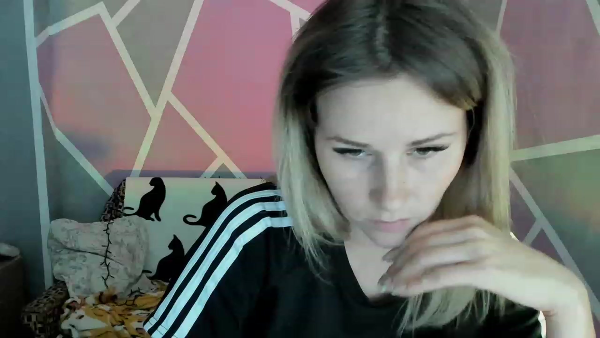 Gallery image thumbnail from UkrBeauty's myfreecams stream on, 07/21/2023, 16:33 image 19 of 20