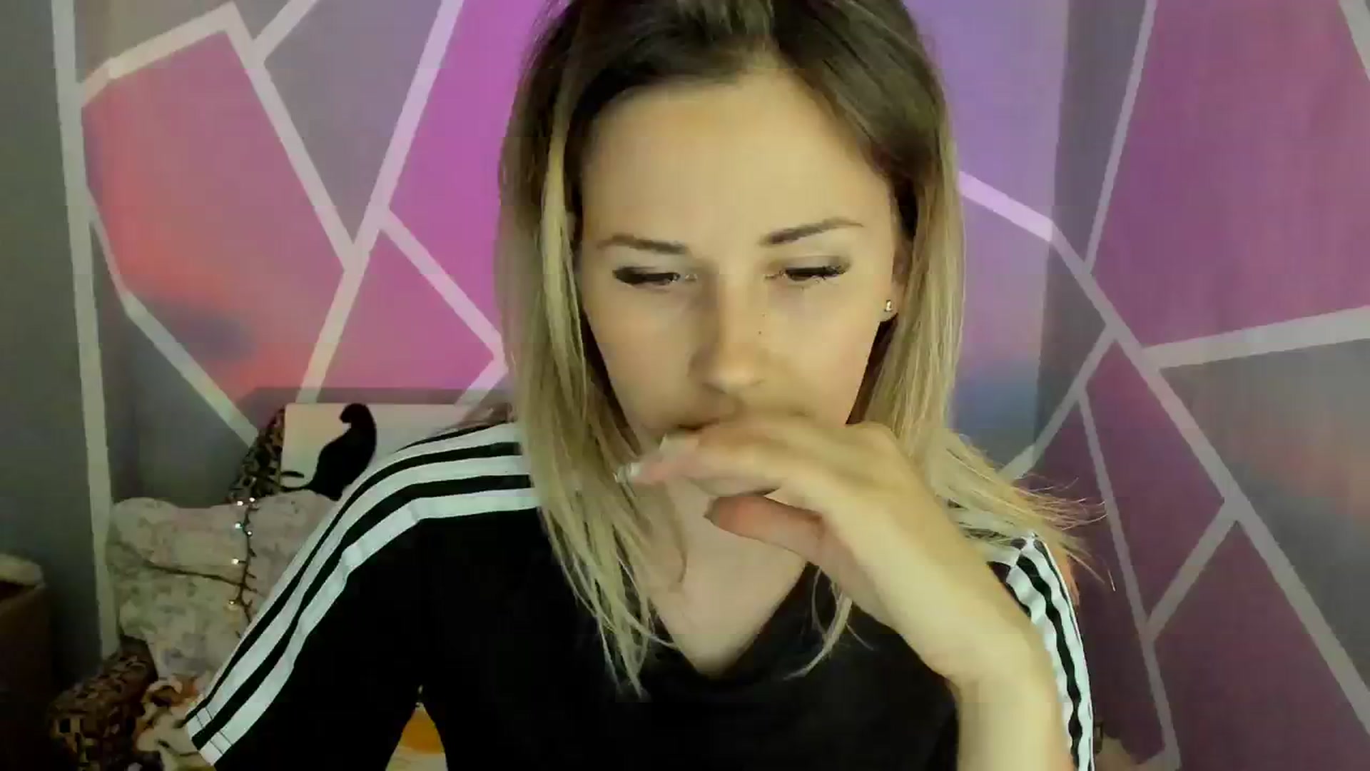 Gallery image thumbnail from UkrBeauty's myfreecams stream on, 07/23/2023, 14:57 image 14 of 20