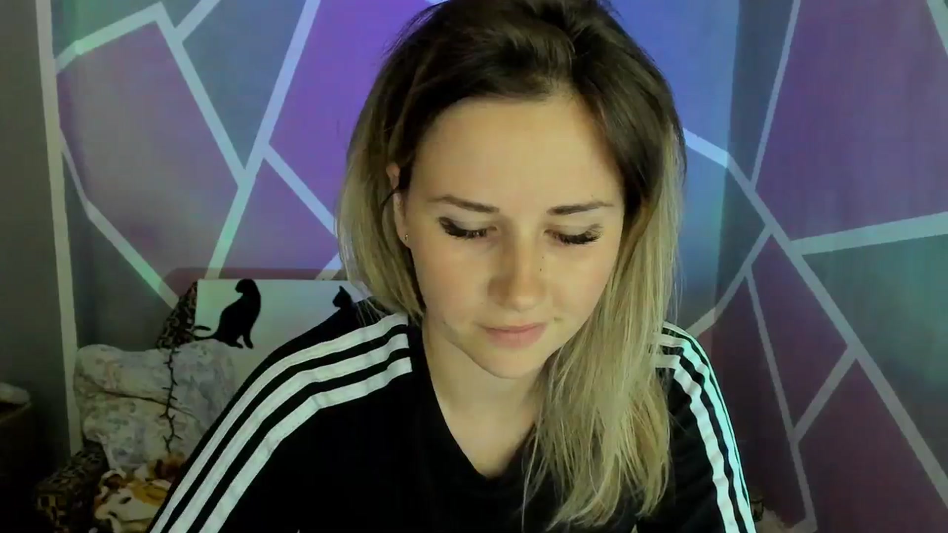 Gallery image thumbnail from UkrBeauty's myfreecams stream on, 07/23/2023, 14:57 image 18 of 20