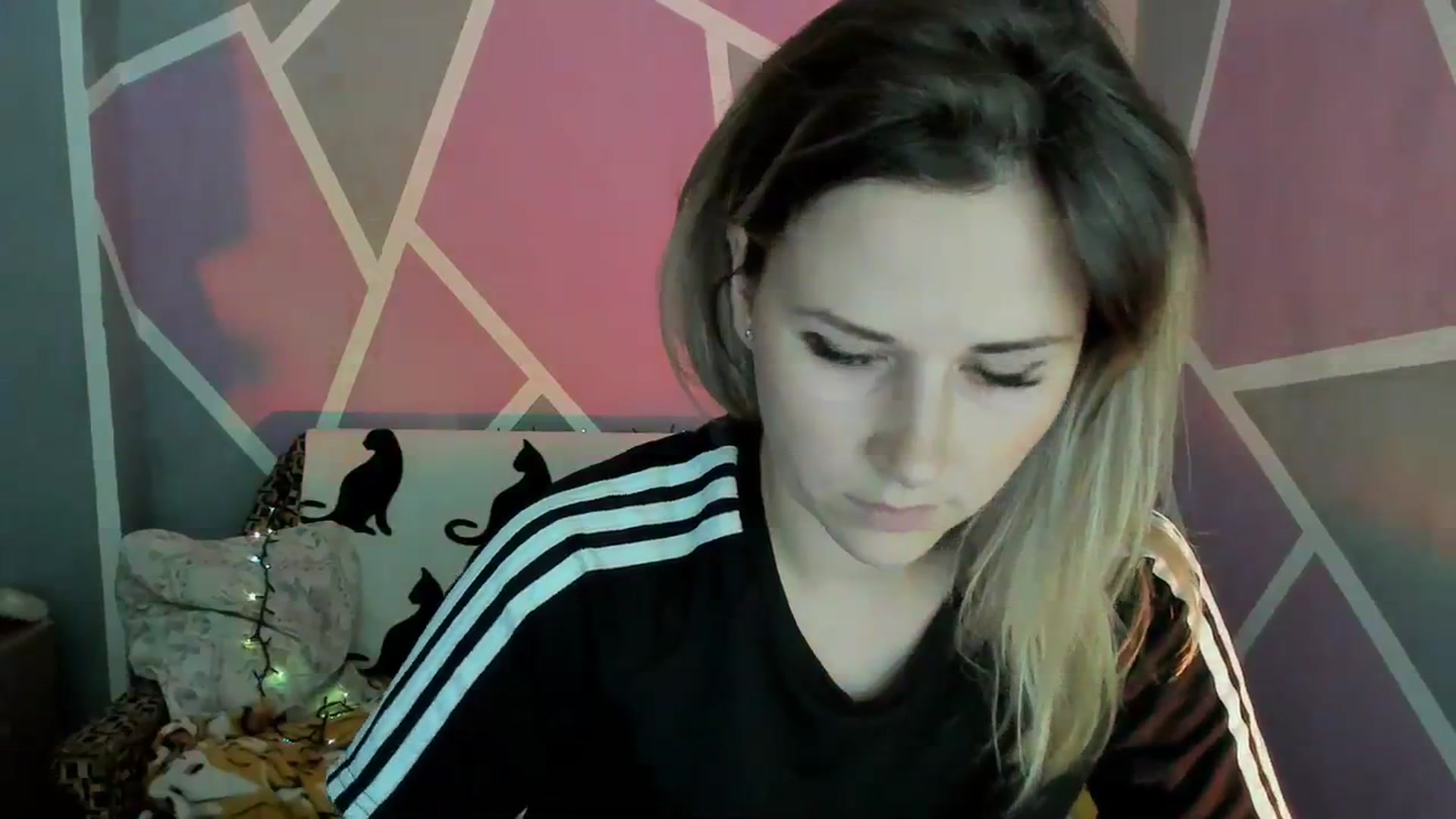 Gallery image thumbnail from UkrBeauty's myfreecams stream on, 07/23/2023, 14:57 image 17 of 20