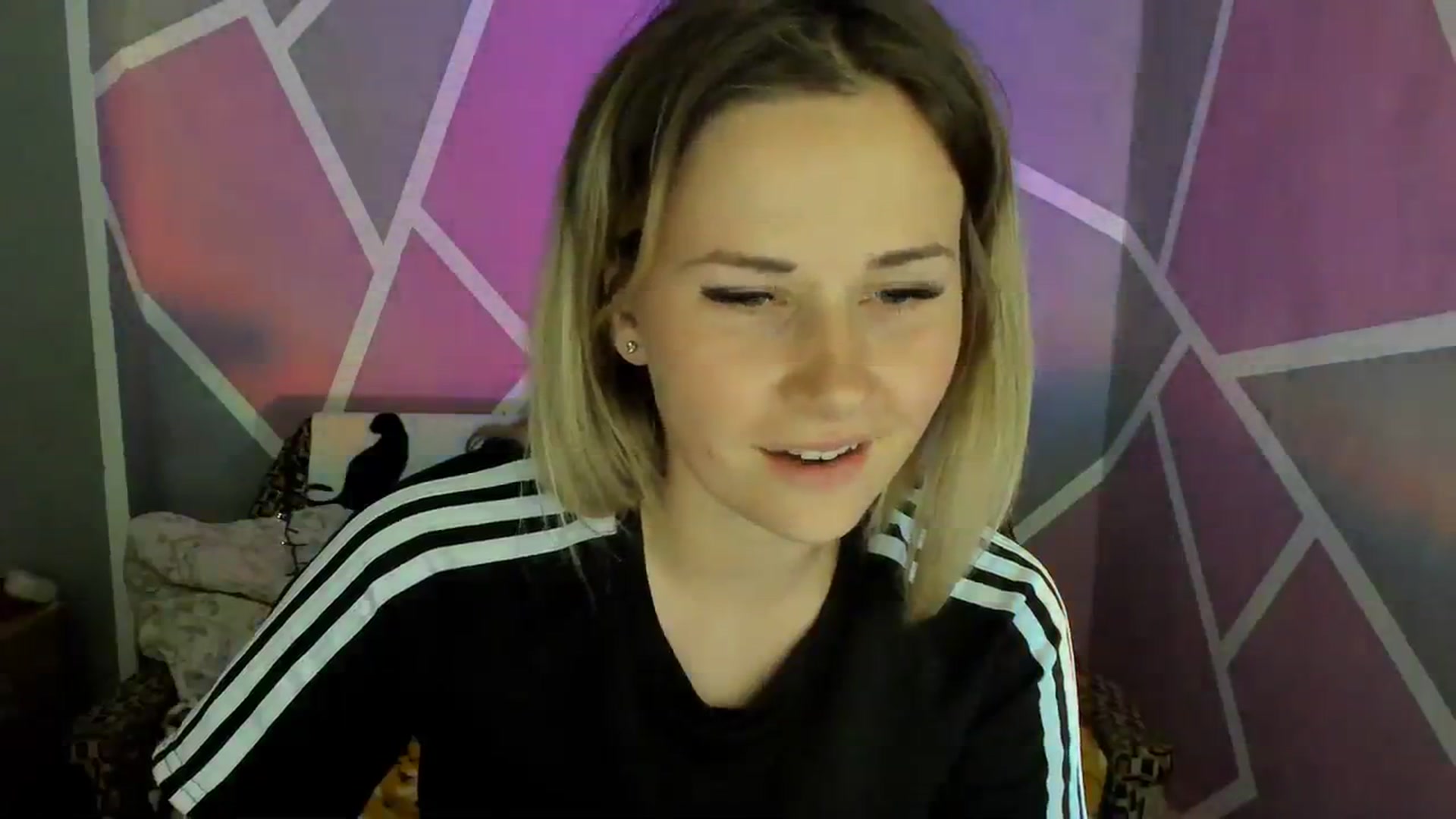 Gallery image thumbnail from UkrBeauty's myfreecams stream on, 07/25/2023, 15:09 image 6 of 20
