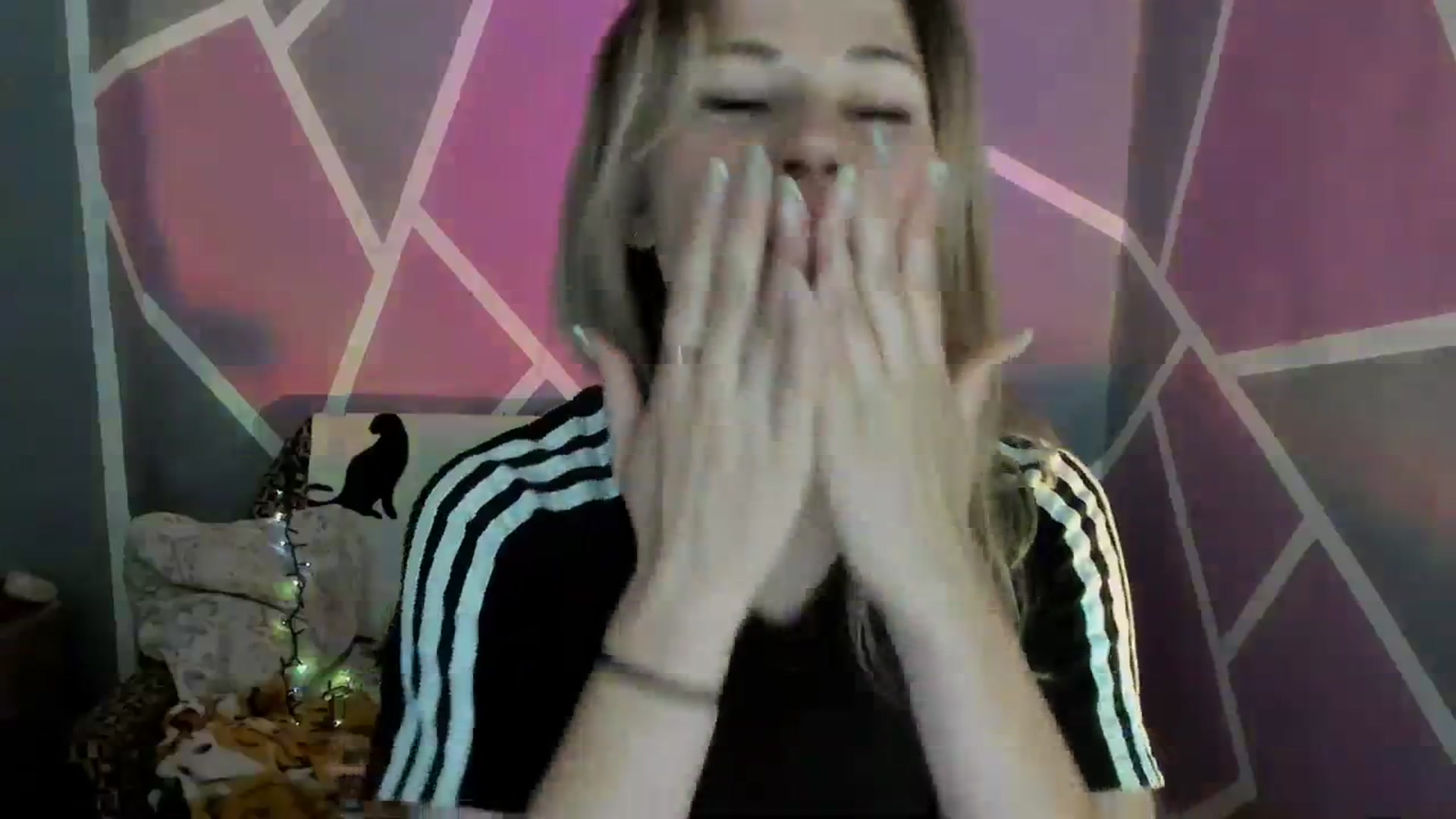 Gallery image thumbnail from UkrBeauty's myfreecams stream on, 07/25/2023, 15:09 image 12 of 20