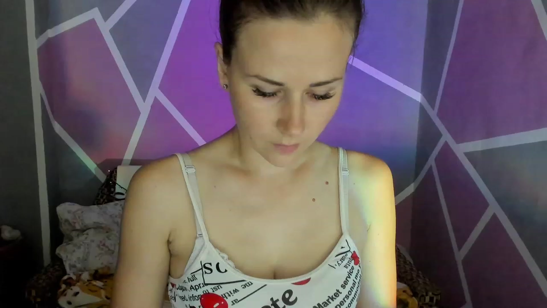 Gallery image thumbnail from UkrBeauty's myfreecams stream on, 08/03/2023, 14:45 image 12 of 20