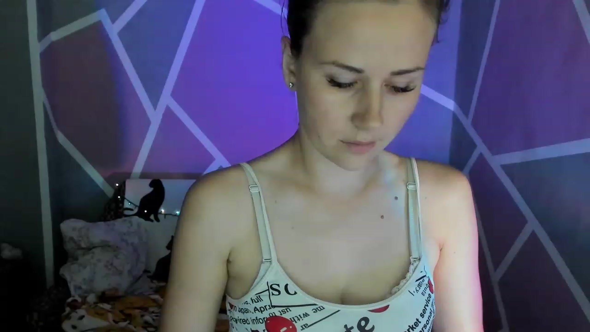 Gallery image thumbnail from UkrBeauty's myfreecams stream on, 08/03/2023, 16:58 image 18 of 20