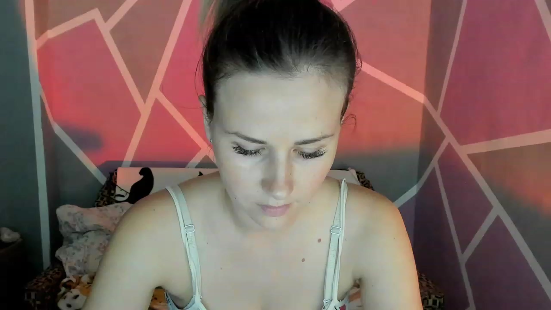 Gallery image thumbnail from UkrBeauty's myfreecams stream on, 08/03/2023, 16:58 image 1 of 20