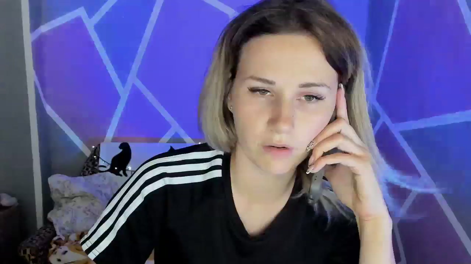 Gallery image thumbnail from UkrBeauty's myfreecams stream on, 08/04/2023, 14:39 image 16 of 20