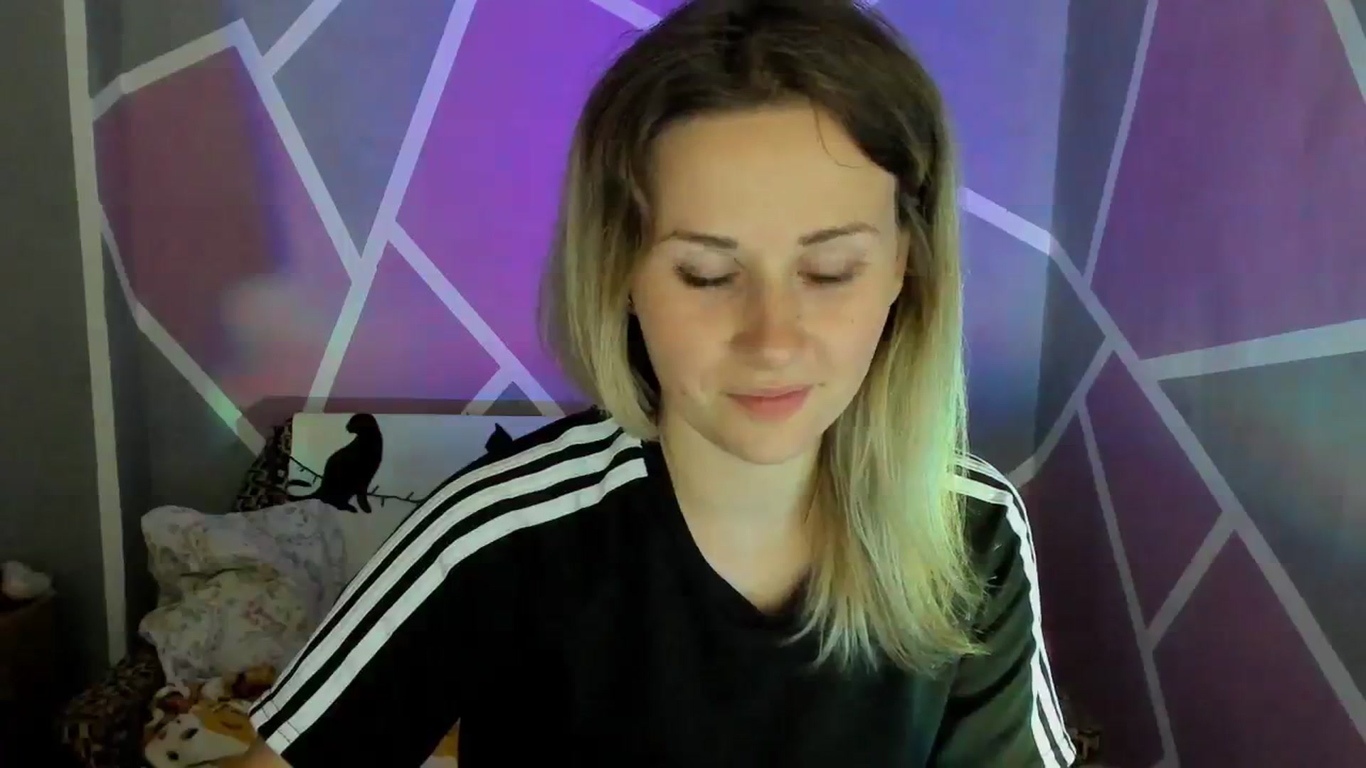 Gallery image thumbnail from UkrBeauty's myfreecams stream on, 08/04/2023, 14:39 image 11 of 20