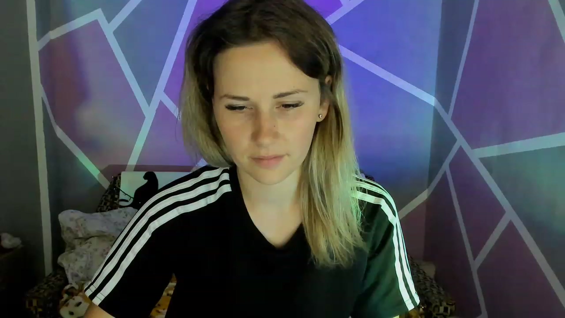 Gallery image thumbnail from UkrBeauty's myfreecams stream on, 08/04/2023, 16:46 image 7 of 20