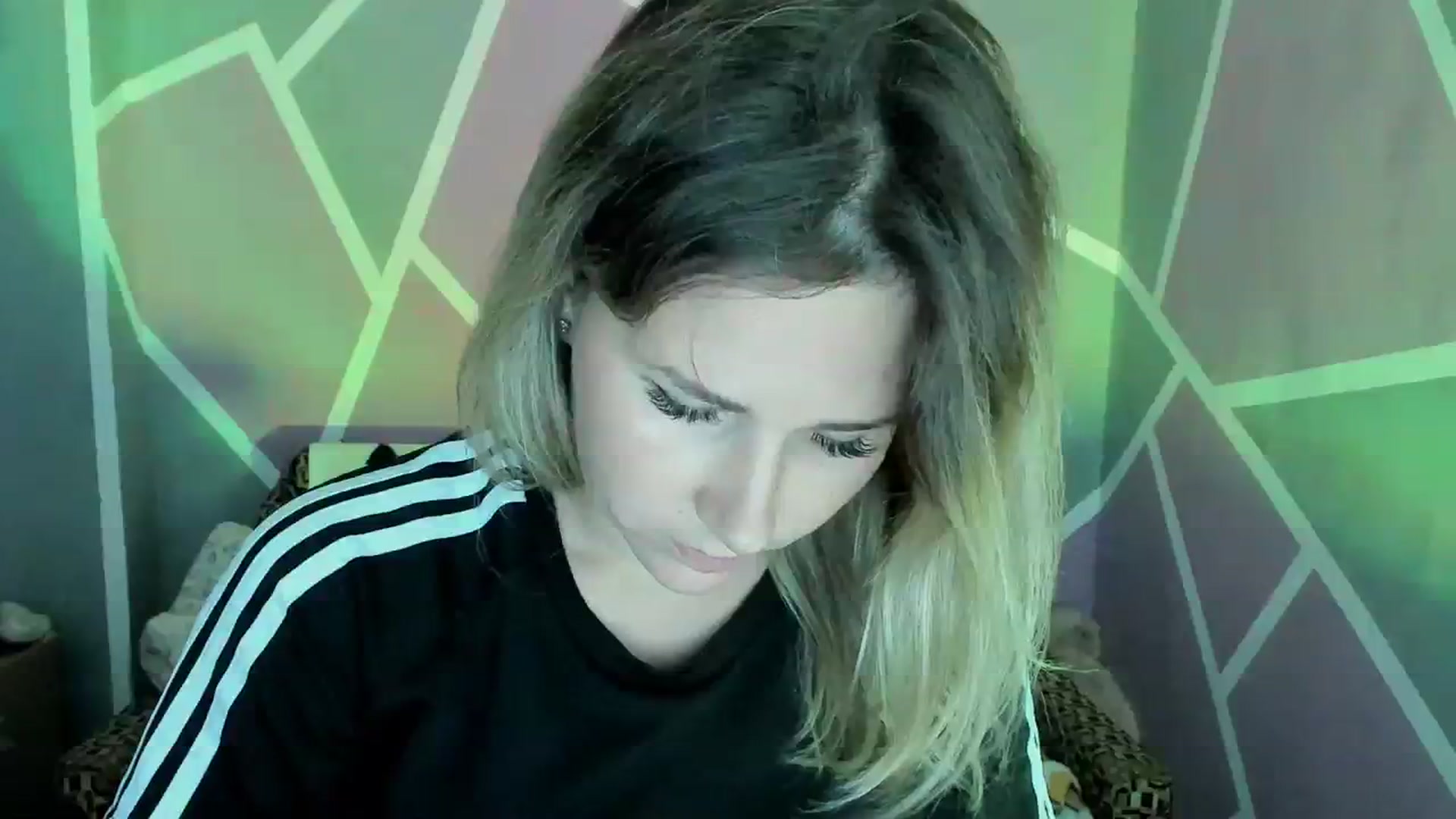 Gallery image thumbnail from UkrBeauty's myfreecams stream on, 08/07/2023, 15:00 image 16 of 20