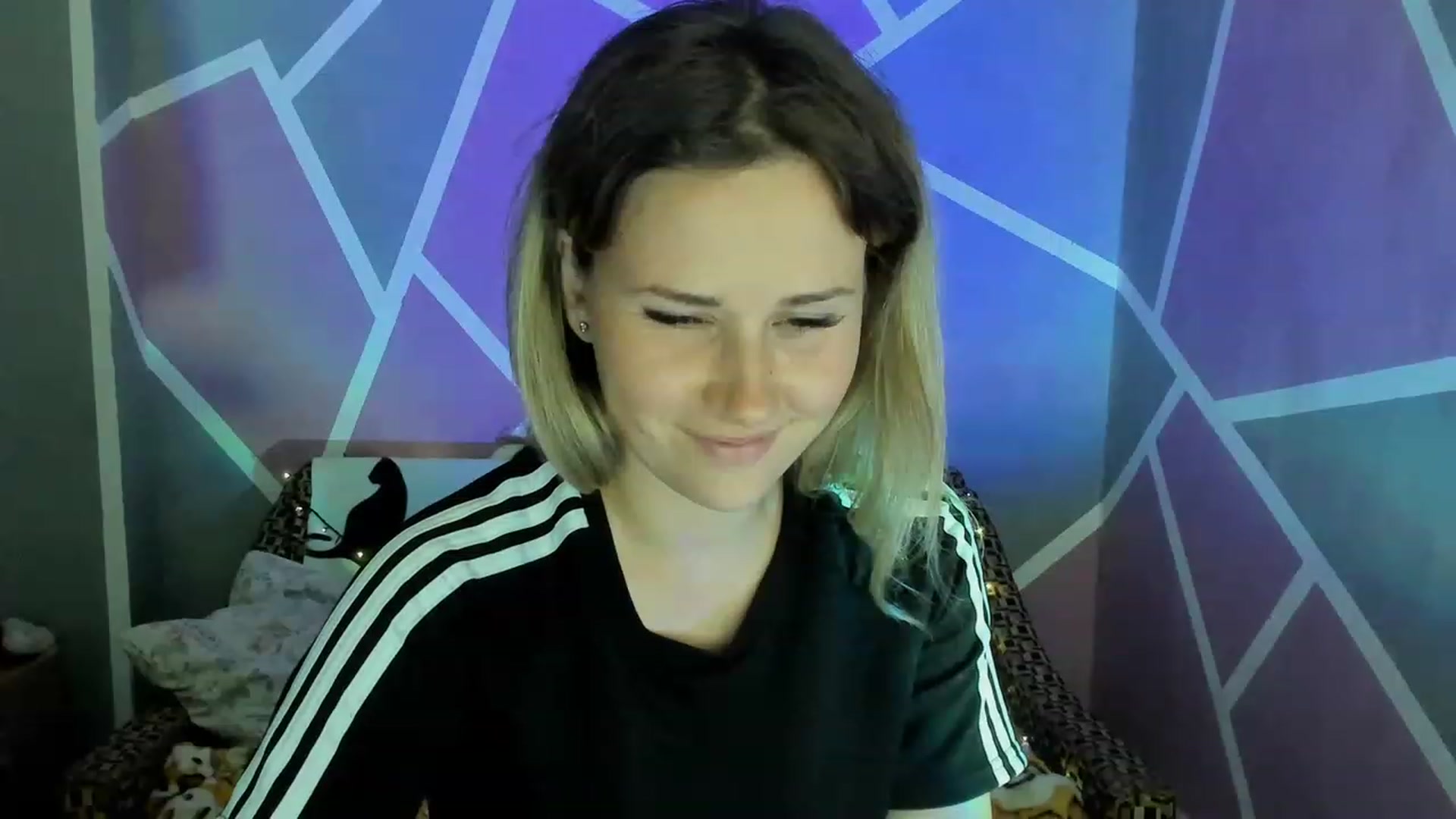 Gallery image thumbnail from UkrBeauty's myfreecams stream on, 08/07/2023, 21:05 image 10 of 20
