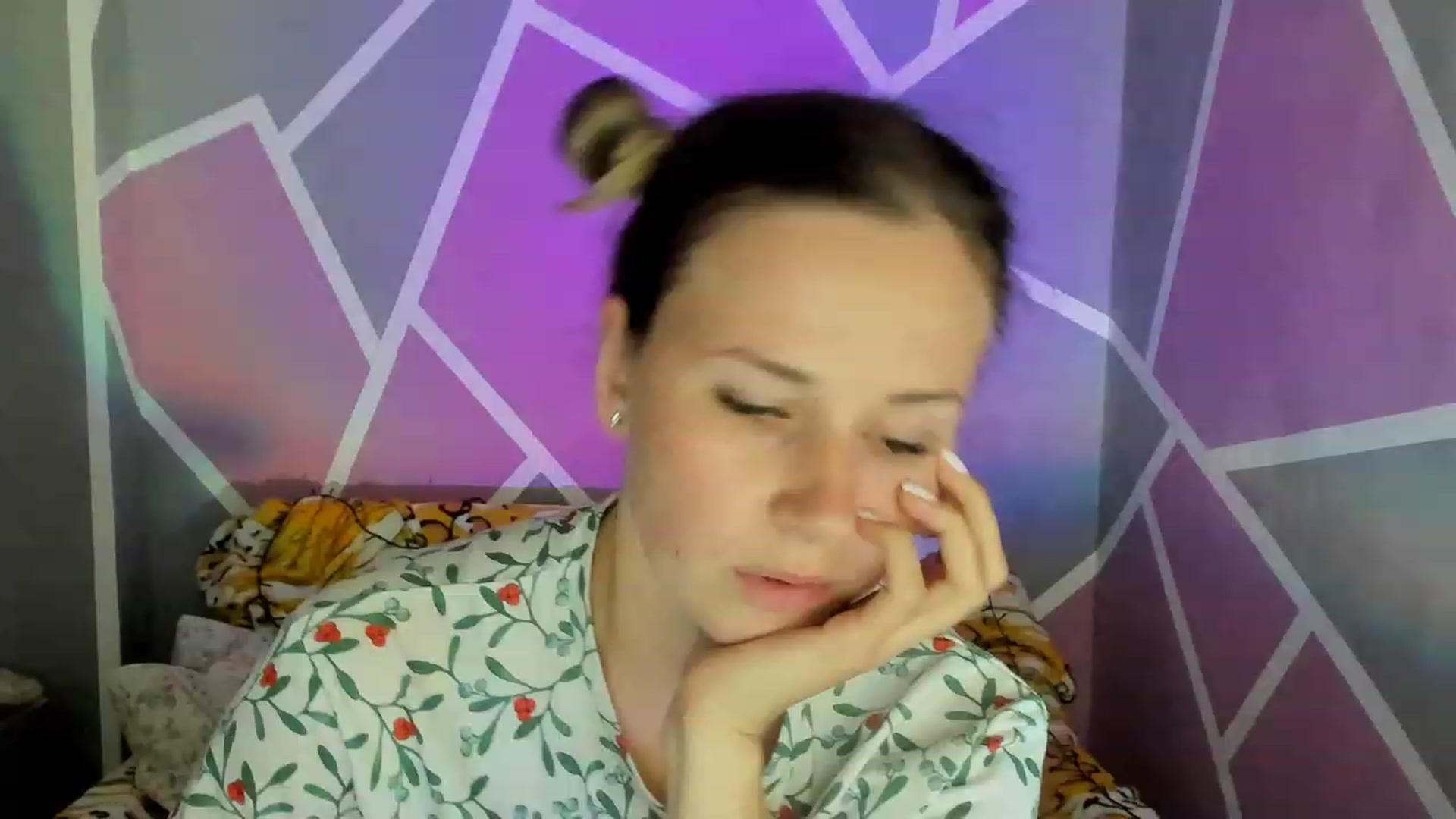 Gallery image thumbnail from UkrBeauty's myfreecams stream on, 08/09/2023, 15:55 image 19 of 20