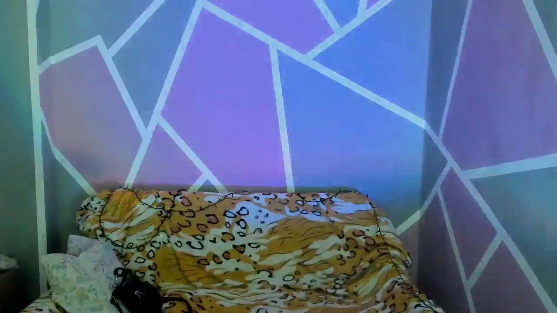 Gallery image thumbnail from UkrBeauty's myfreecams stream on, 08/10/2023, 15:37 image 5 of 20