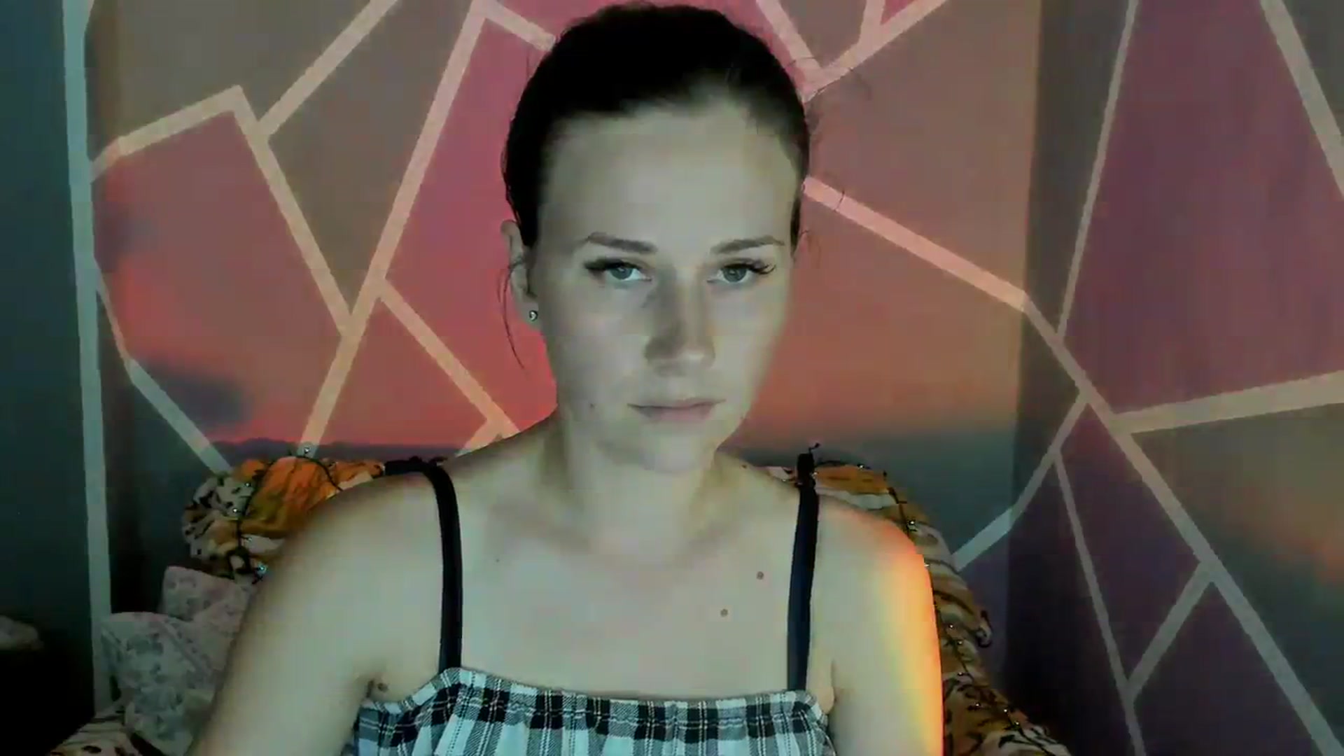 Gallery image thumbnail from UkrBeauty's myfreecams stream on, 08/10/2023, 15:37 image 12 of 20
