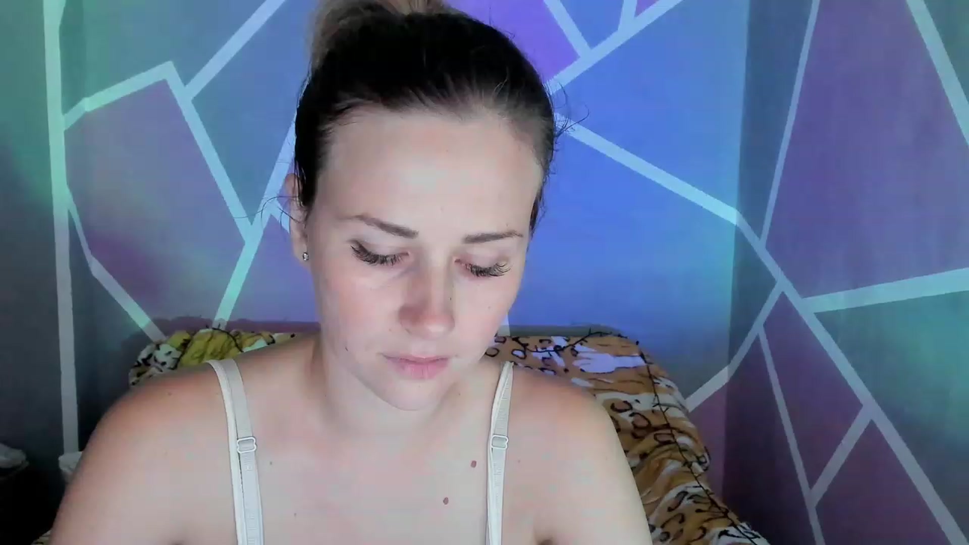 Gallery image thumbnail from UkrBeauty's myfreecams stream on, 08/11/2023, 16:04 image 4 of 20