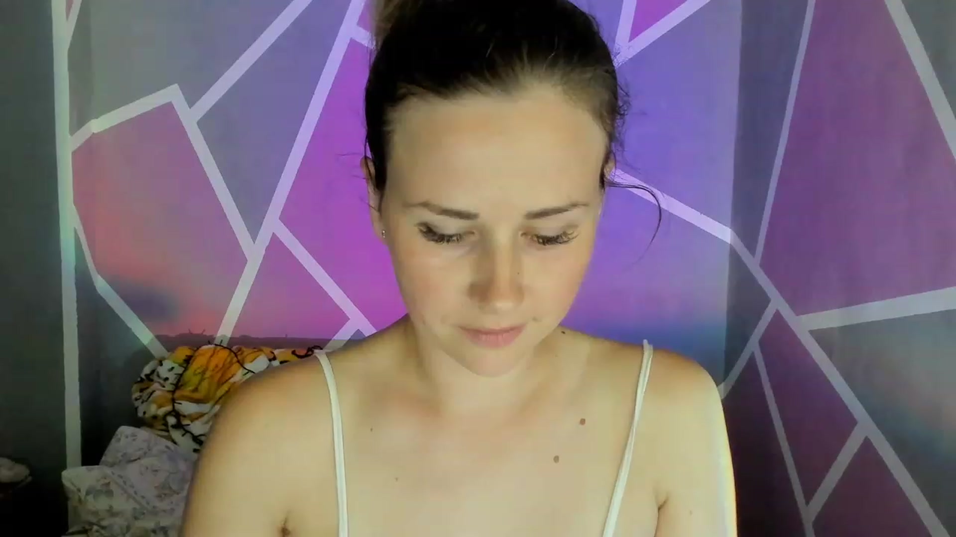 Gallery image thumbnail from UkrBeauty's myfreecams stream on, 08/11/2023, 17:11 image 5 of 20
