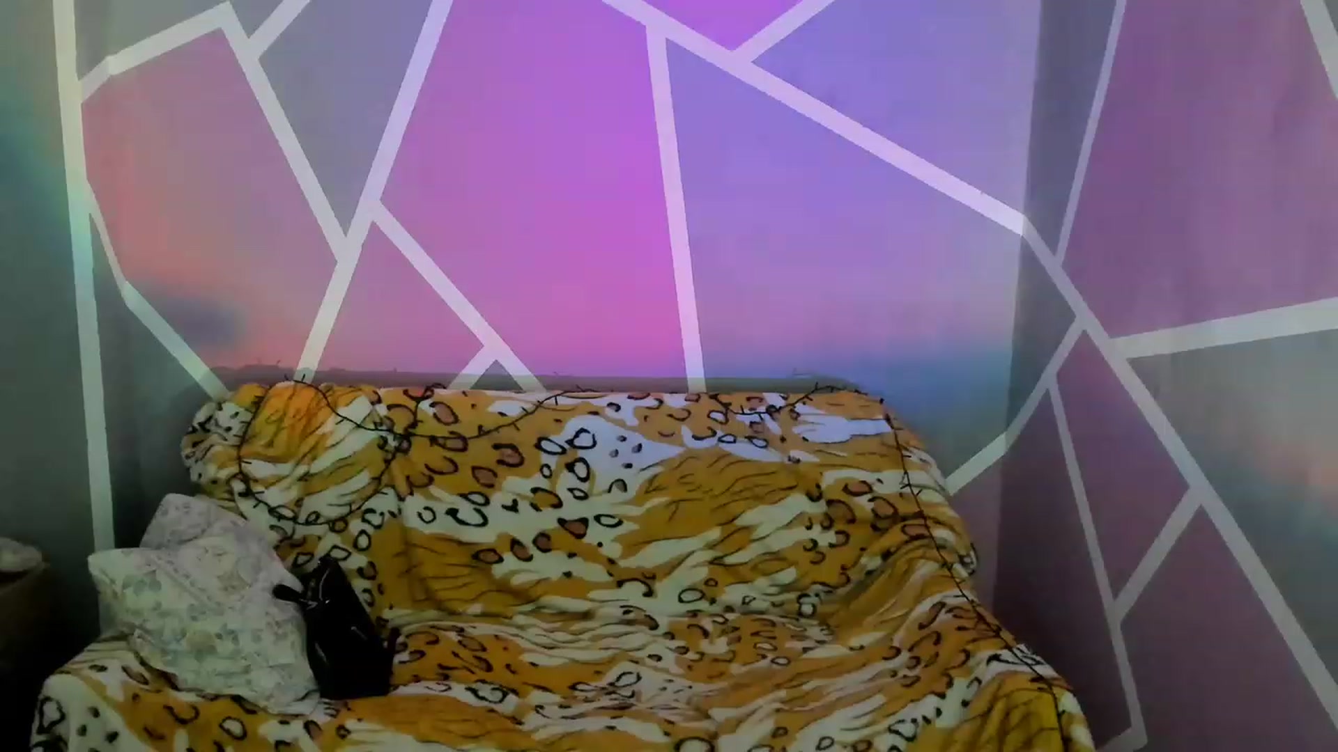 Gallery image thumbnail from UkrBeauty's myfreecams stream on, 08/11/2023, 17:11 image 11 of 20