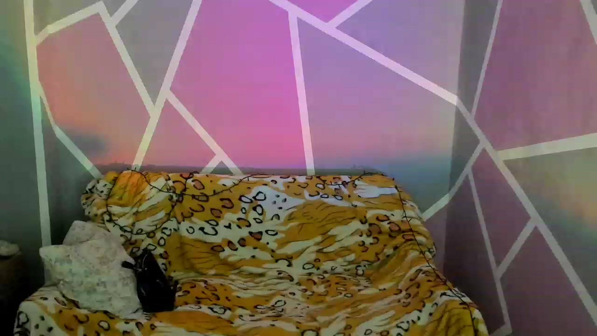 Gallery image thumbnail from UkrBeauty's myfreecams stream on, 08/11/2023, 17:11 image 12 of 20