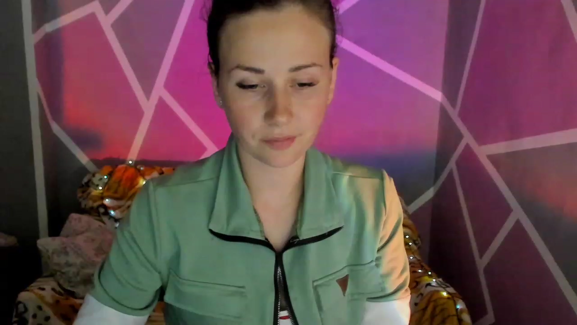 Gallery image thumbnail from UkrBeauty's myfreecams stream on, 08/11/2023, 17:11 image 19 of 20