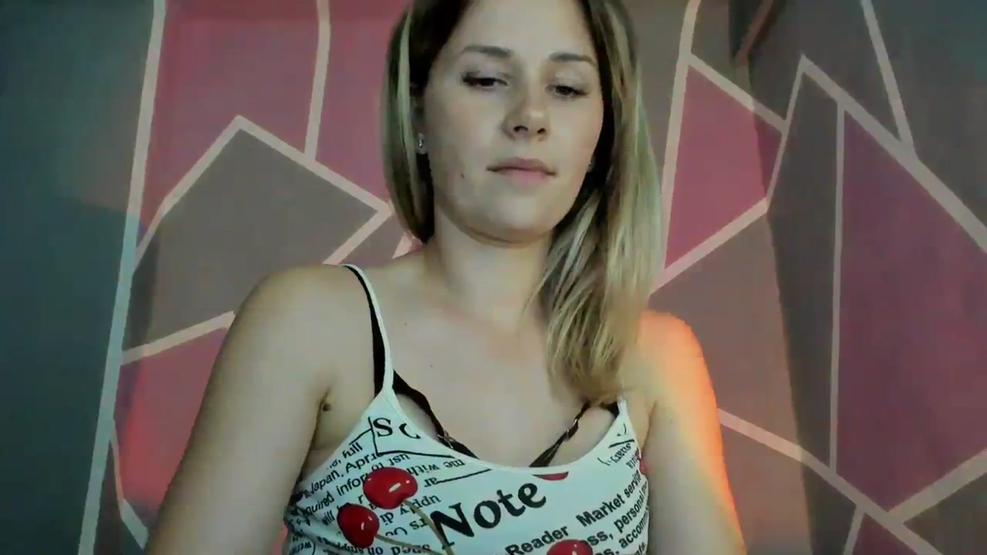 Gallery image thumbnail from UkrBeauty's myfreecams stream on, 08/12/2023, 17:44 image 2 of 20