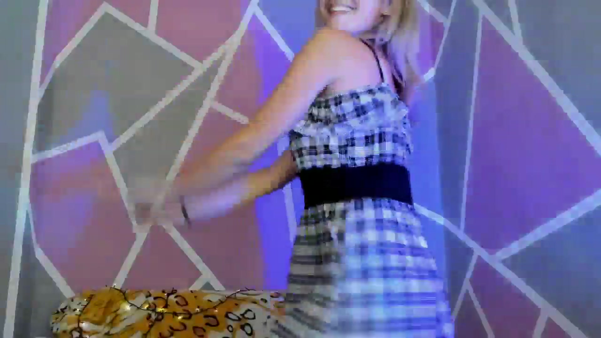 Gallery image thumbnail from UkrBeauty's myfreecams stream on, 08/14/2023, 15:12 image 13 of 20