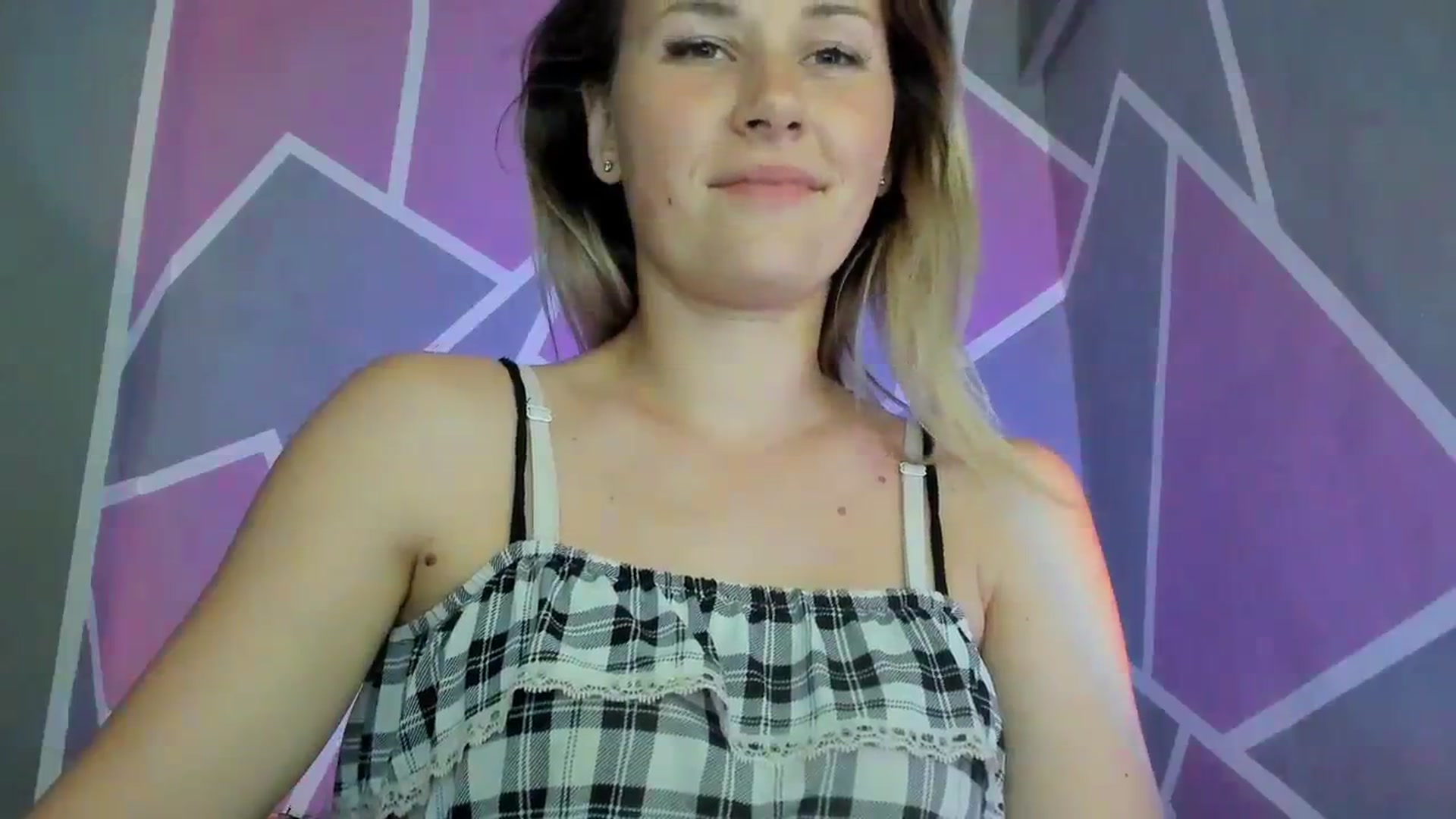 Gallery image thumbnail from UkrBeauty's myfreecams stream on, 08/14/2023, 15:12 image 14 of 20