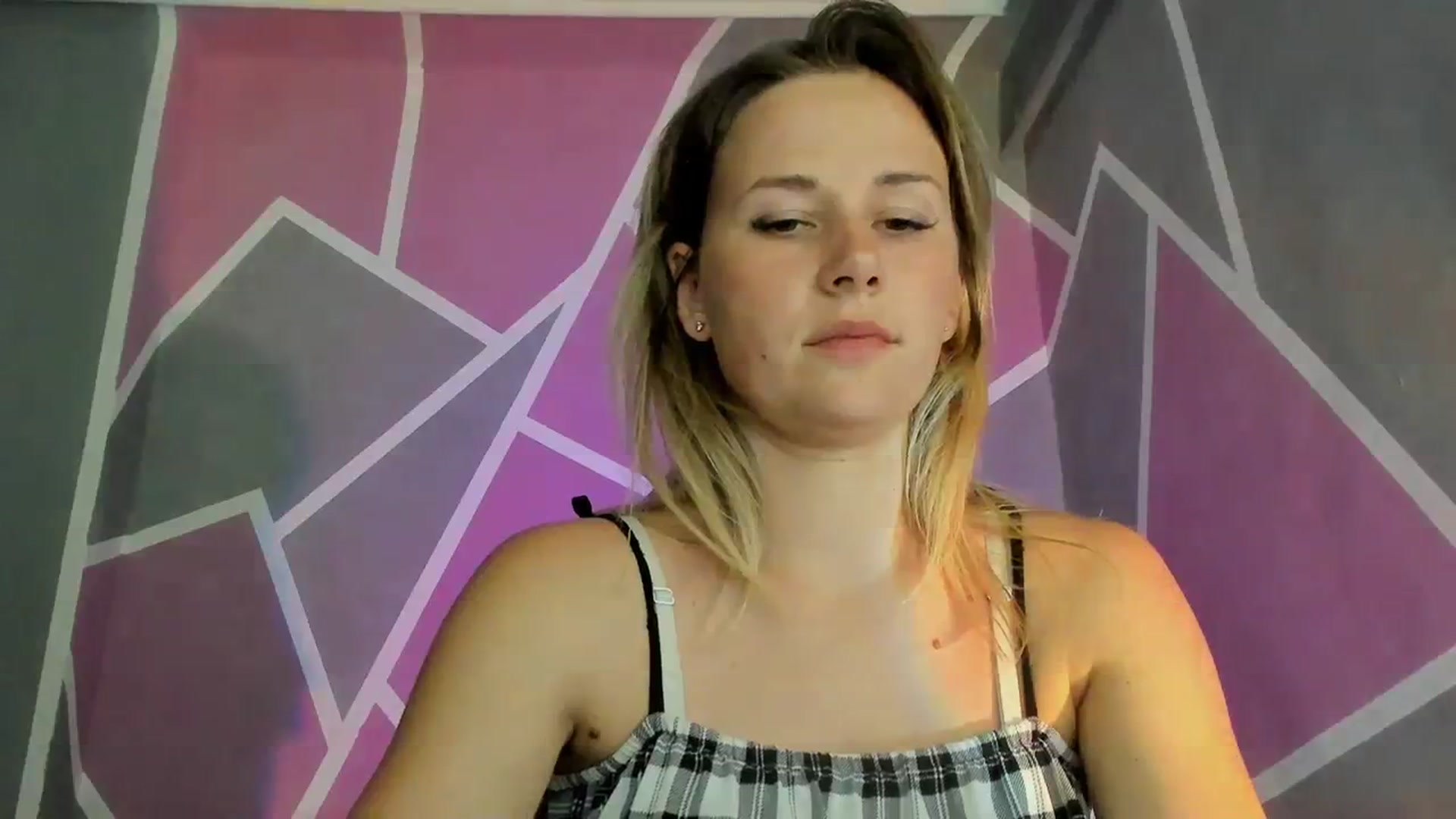 Gallery image thumbnail from UkrBeauty's myfreecams stream on, 08/14/2023, 17:33 image 6 of 20