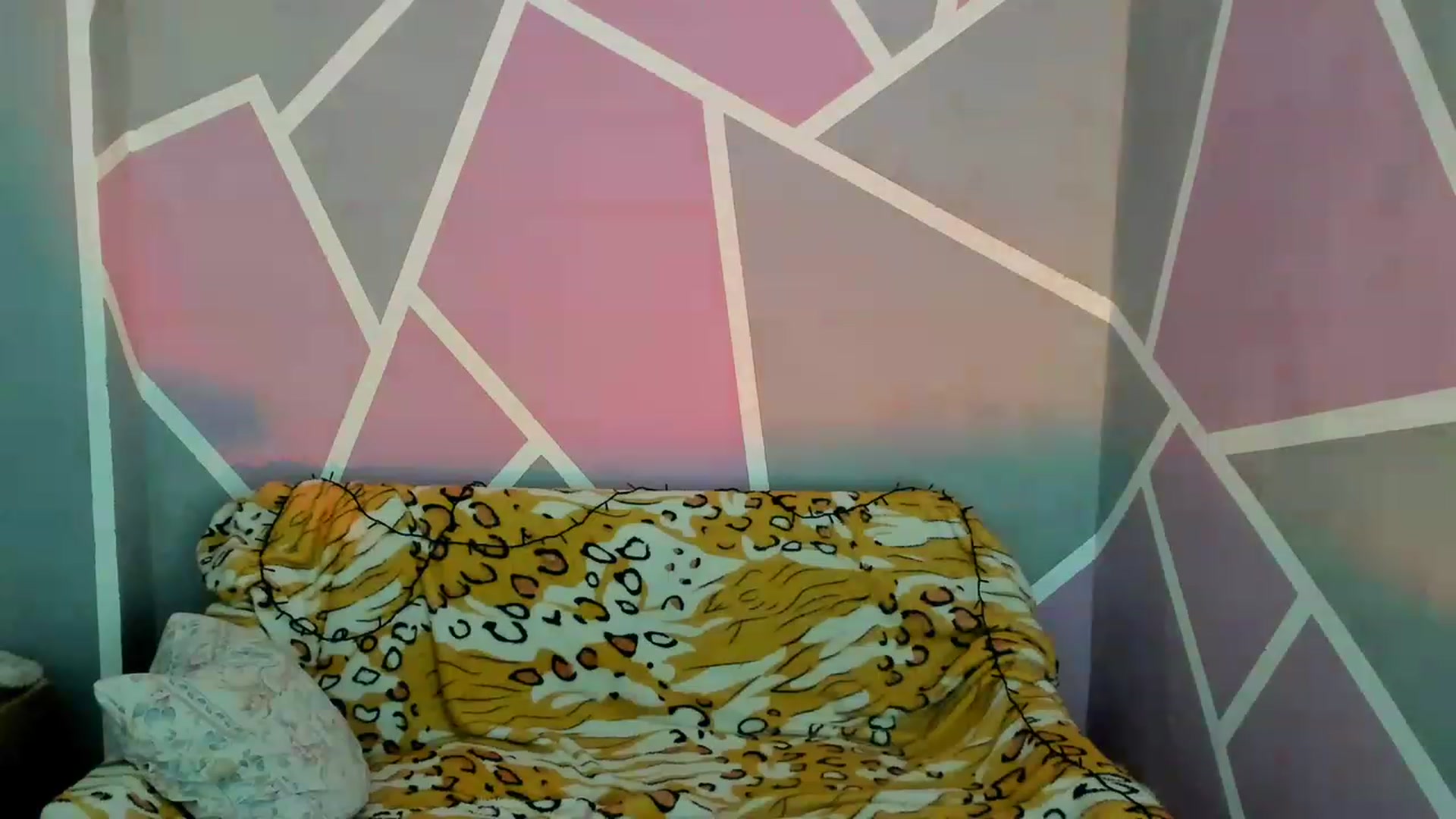Gallery image thumbnail from UkrBeauty's myfreecams stream on, 08/16/2023, 17:28 image 8 of 20