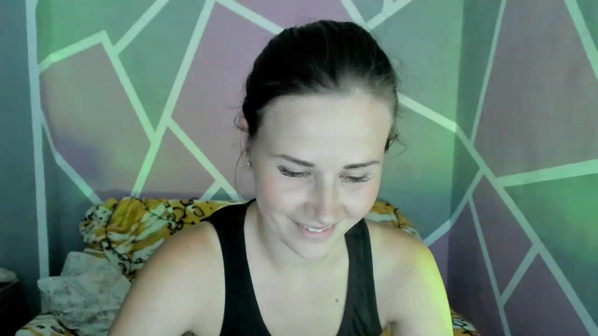 Gallery image thumbnail from UkrBeauty's myfreecams stream on, 08/16/2023, 17:28 image 17 of 20