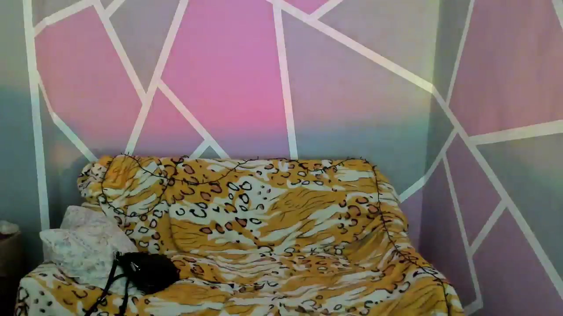Gallery image thumbnail from UkrBeauty's myfreecams stream on, 08/18/2023, 16:40 image 13 of 20