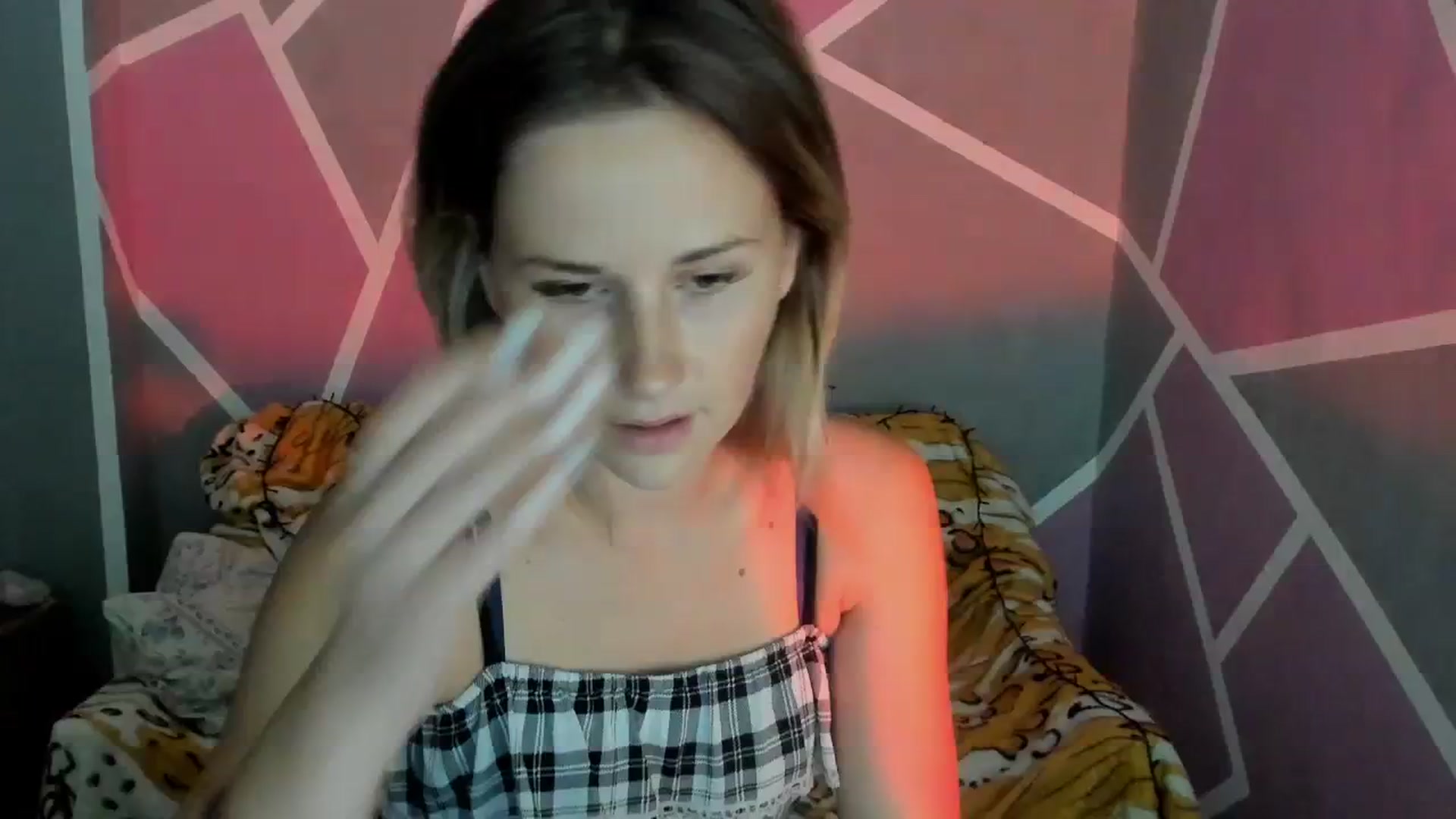 Gallery image thumbnail from UkrBeauty's myfreecams stream on, 08/18/2023, 16:40 image 1 of 20