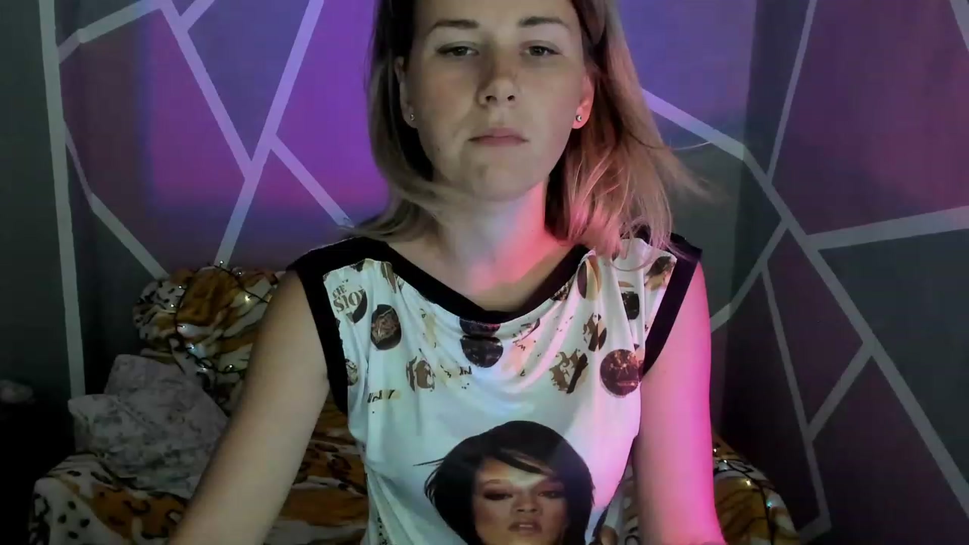 Gallery image thumbnail from UkrBeauty's myfreecams stream on, 08/19/2023, 14:57 image 16 of 20