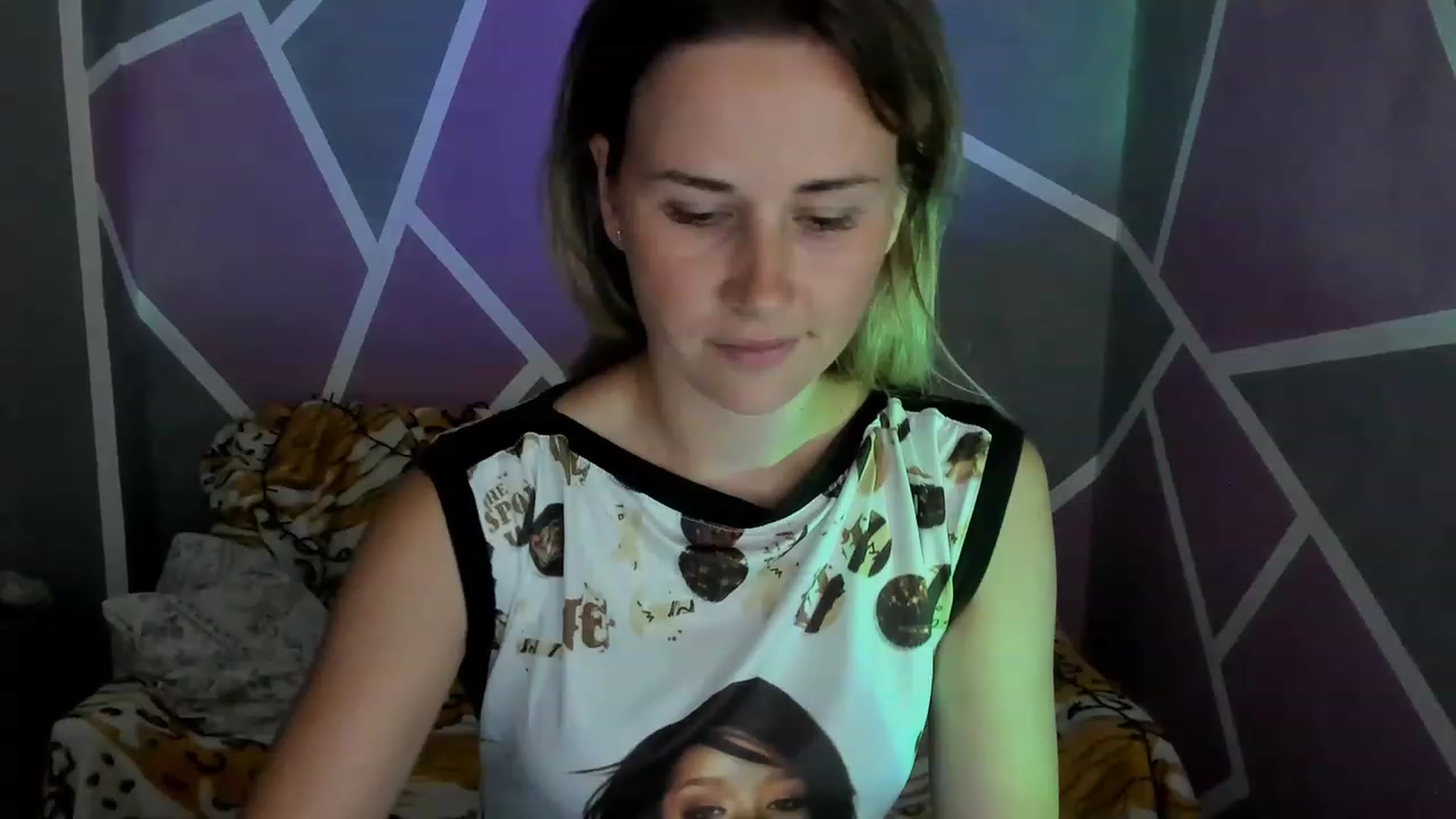 Gallery image thumbnail from UkrBeauty's myfreecams stream on, 08/19/2023, 14:57 image 1 of 20
