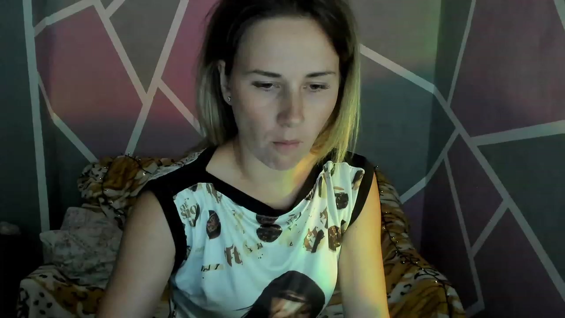Gallery image thumbnail from UkrBeauty's myfreecams stream on, 08/19/2023, 14:57 image 12 of 20