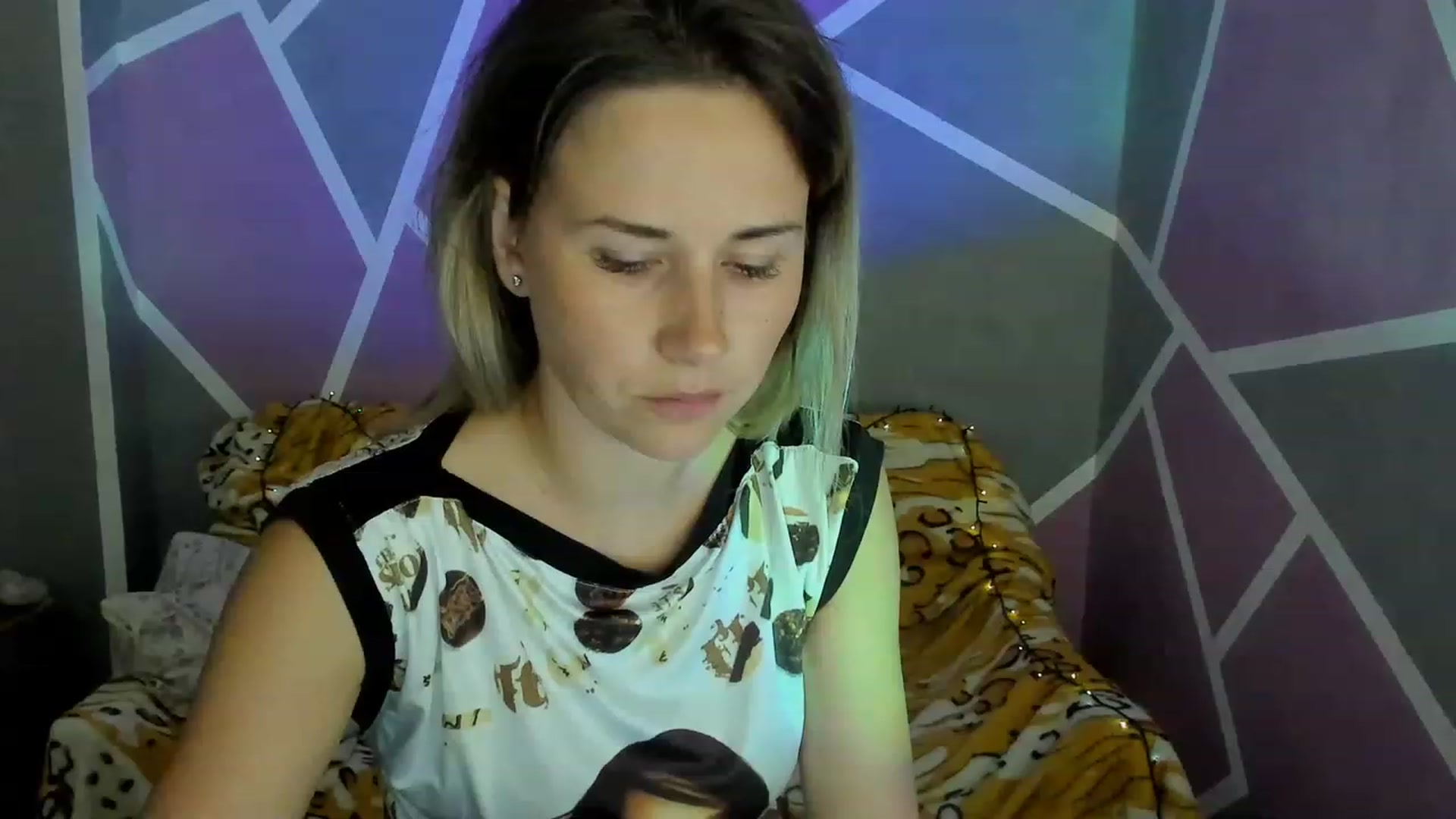 Gallery image thumbnail from UkrBeauty's myfreecams stream on, 08/19/2023, 14:57 image 13 of 20