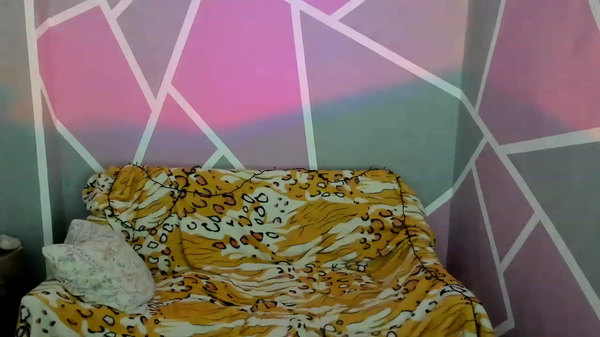 Gallery image thumbnail from UkrBeauty's myfreecams stream on, 08/19/2023, 14:57 image 7 of 20