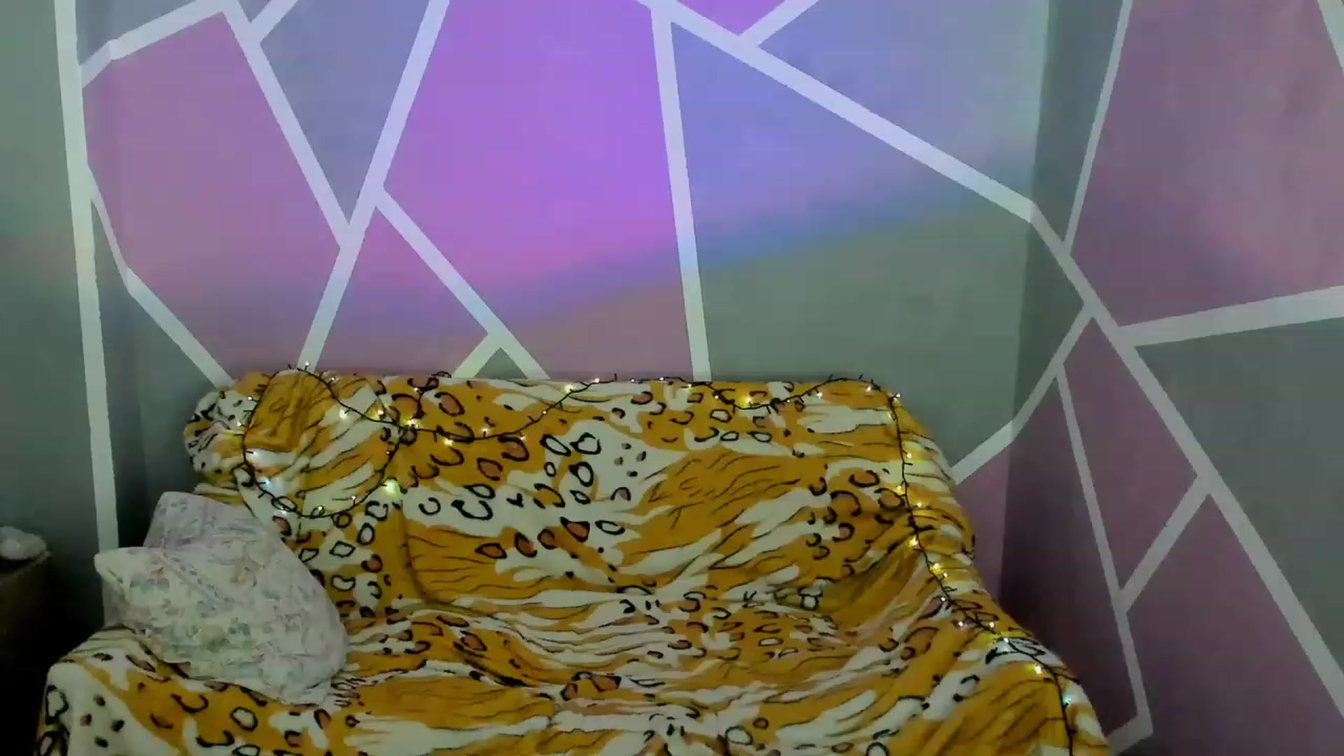 Gallery image thumbnail from UkrBeauty's myfreecams stream on, 08/19/2023, 14:57 image 10 of 20