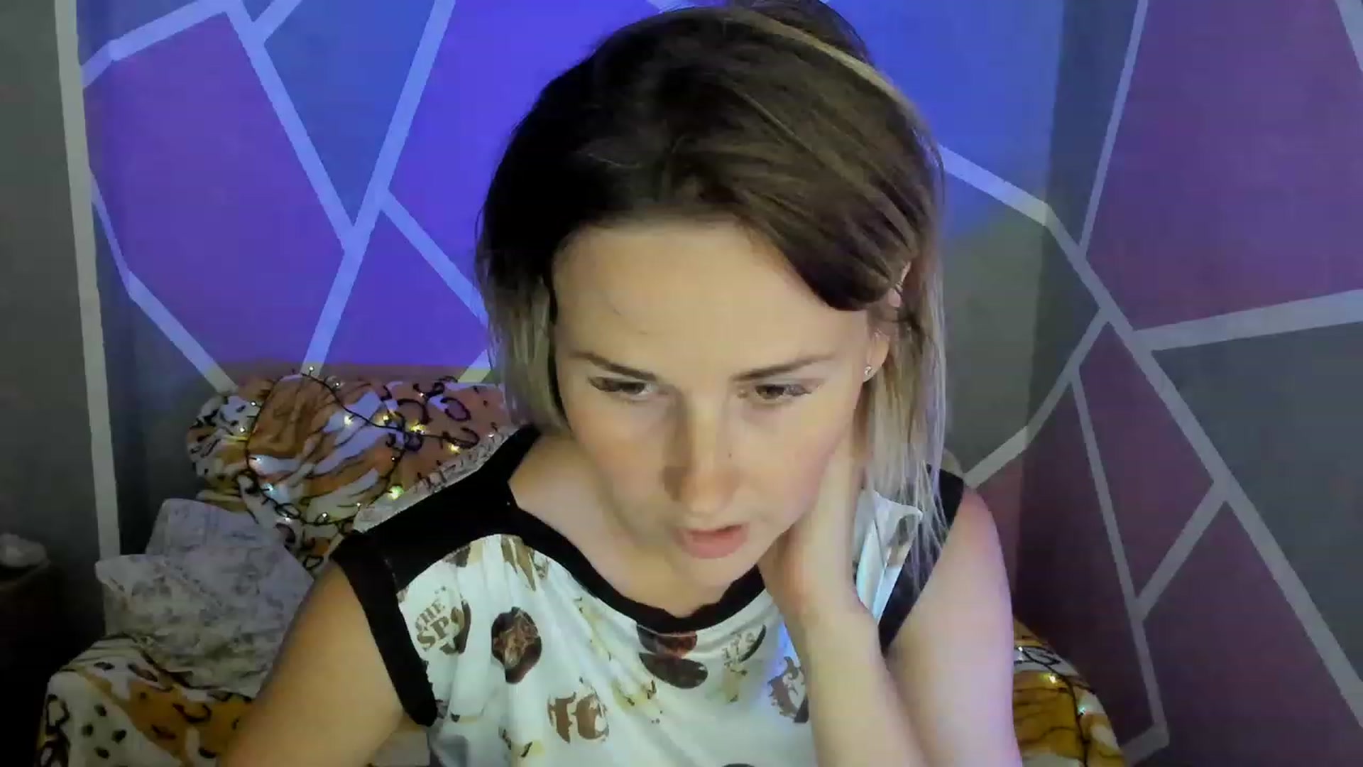 Gallery image thumbnail from UkrBeauty's myfreecams stream on, 08/19/2023, 15:56 image 5 of 20