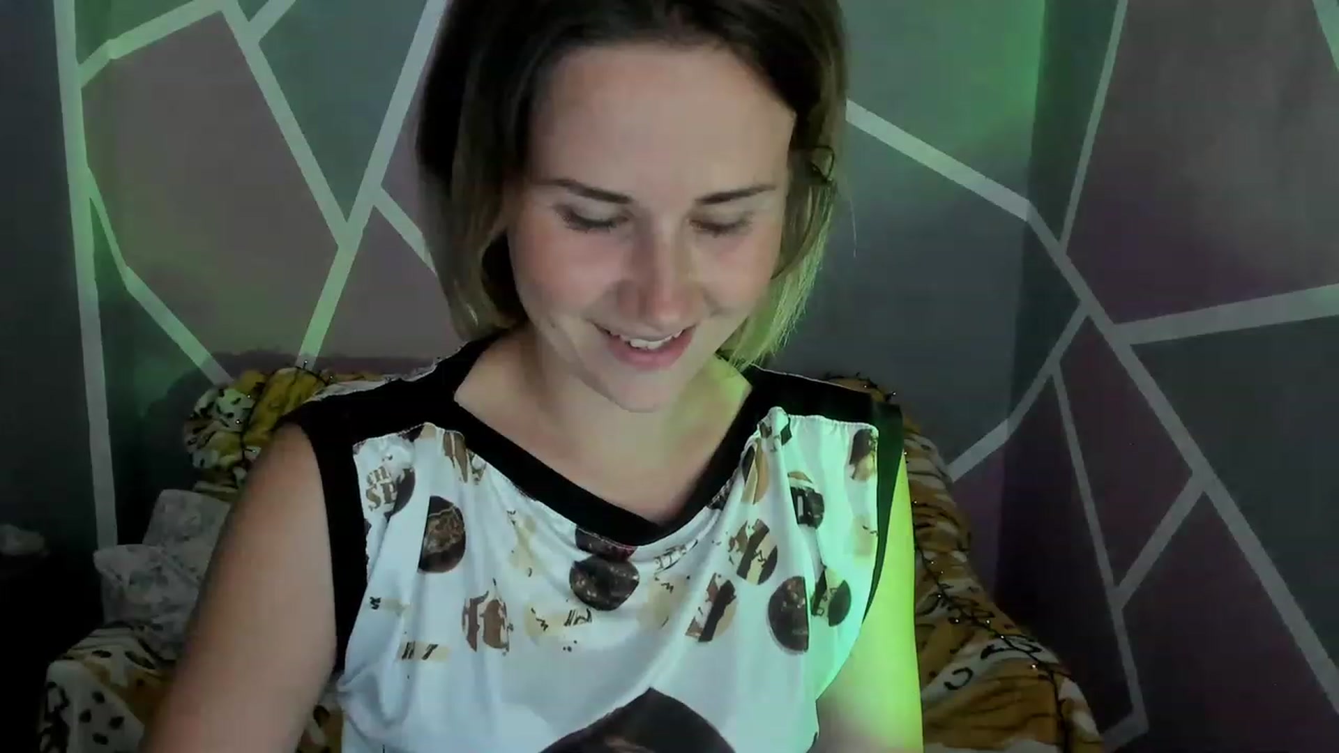 Gallery image thumbnail from UkrBeauty's myfreecams stream on, 08/19/2023, 15:56 image 19 of 20