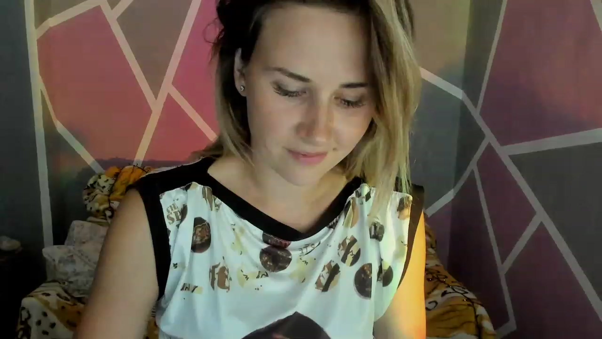 Gallery image thumbnail from UkrBeauty's myfreecams stream on, 08/19/2023, 15:56 image 20 of 20