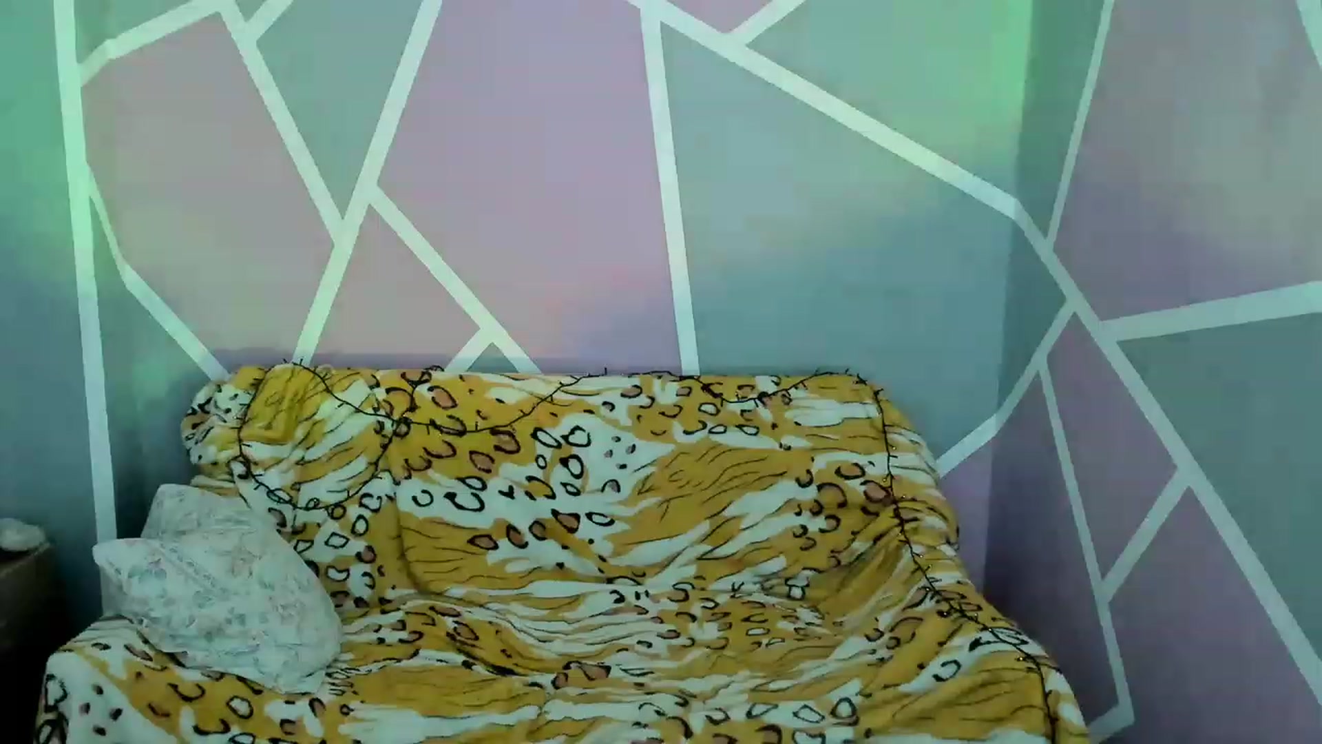 Gallery image thumbnail from UkrBeauty's myfreecams stream on, 08/19/2023, 15:56 image 8 of 20