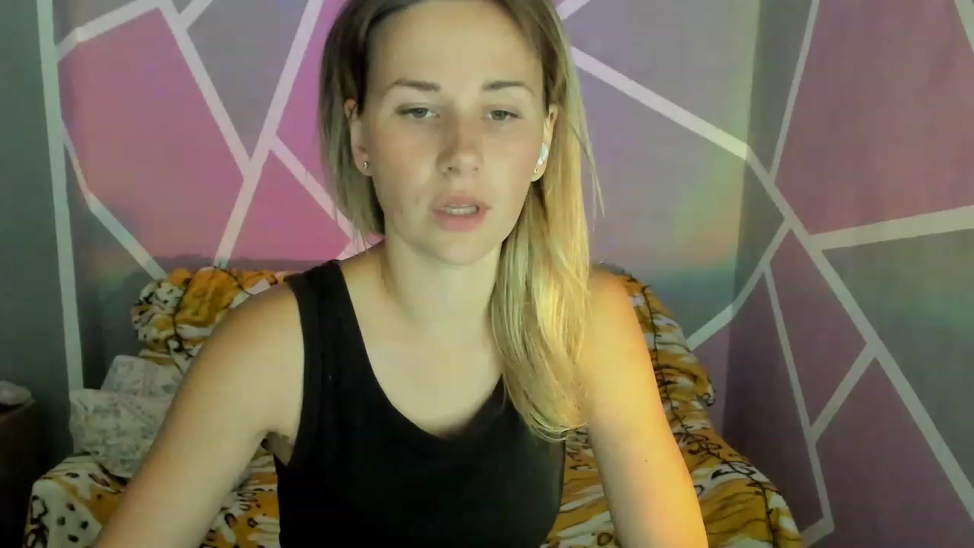 Gallery image thumbnail from UkrBeauty's myfreecams stream on, 08/21/2023, 13:58 image 13 of 20