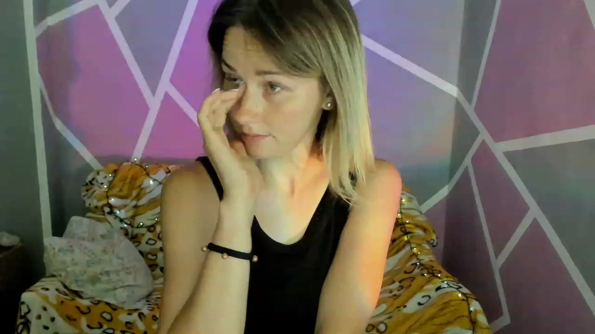 Gallery image thumbnail from UkrBeauty's myfreecams stream on, 08/21/2023, 15:01 image 7 of 20