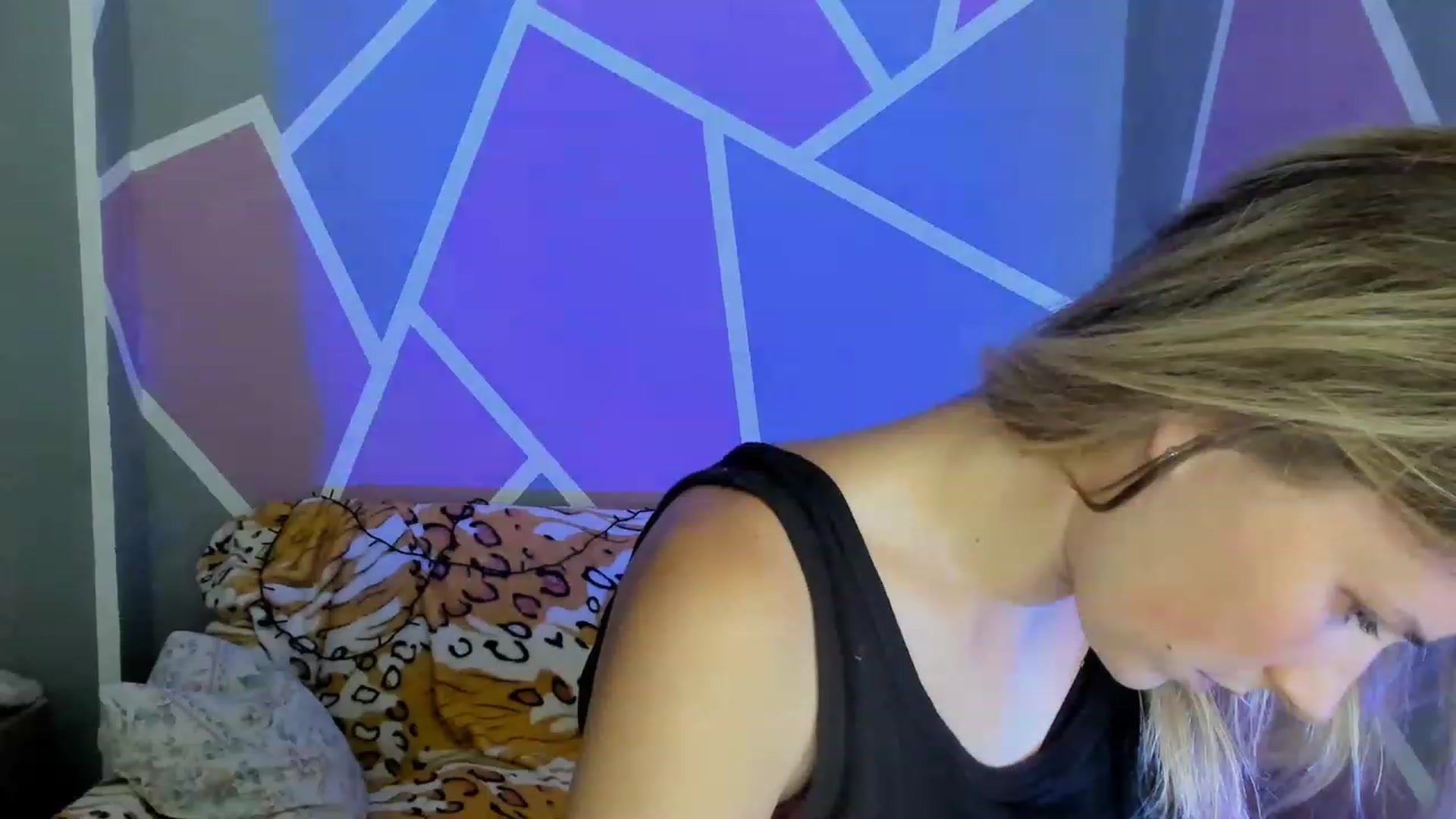 Gallery image thumbnail from UkrBeauty's myfreecams stream on, 08/21/2023, 17:30 image 18 of 20
