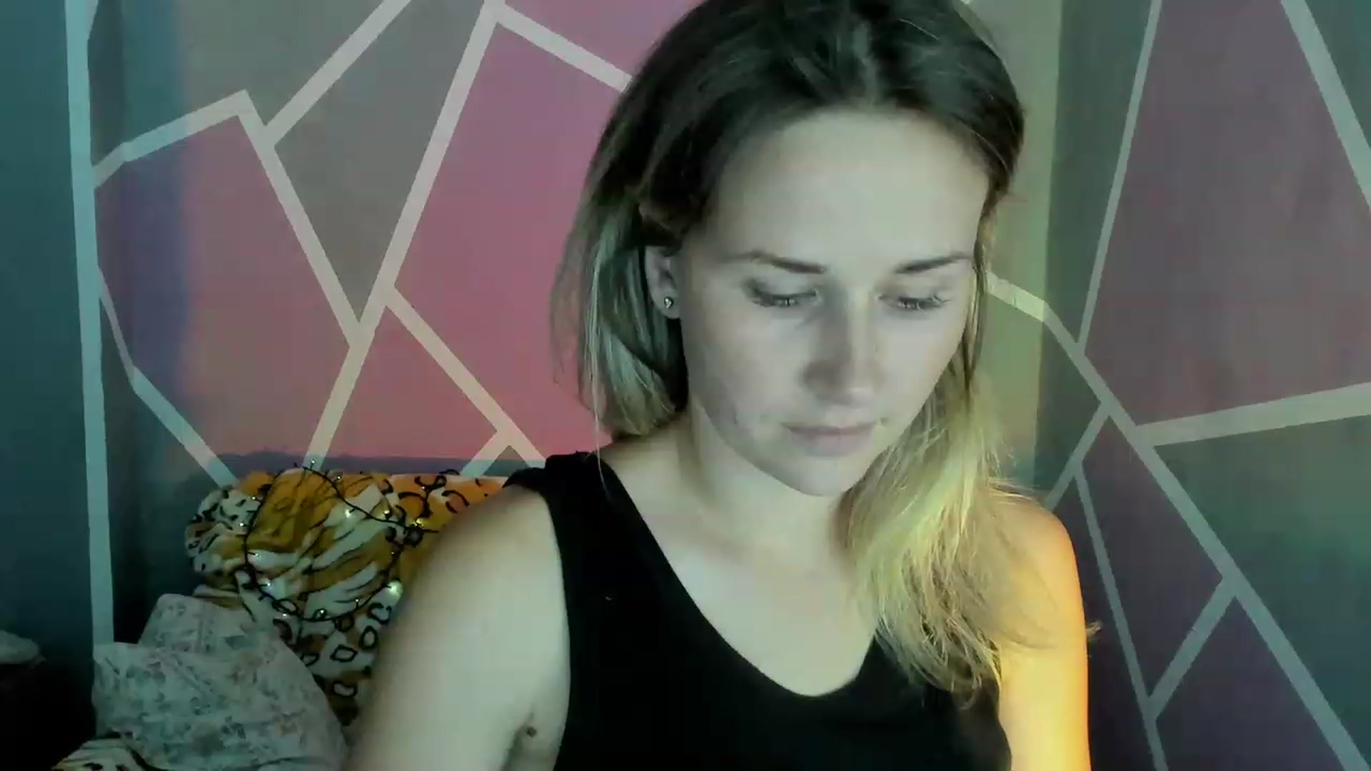 Gallery image thumbnail from UkrBeauty's myfreecams stream on, 08/21/2023, 17:30 image 20 of 20